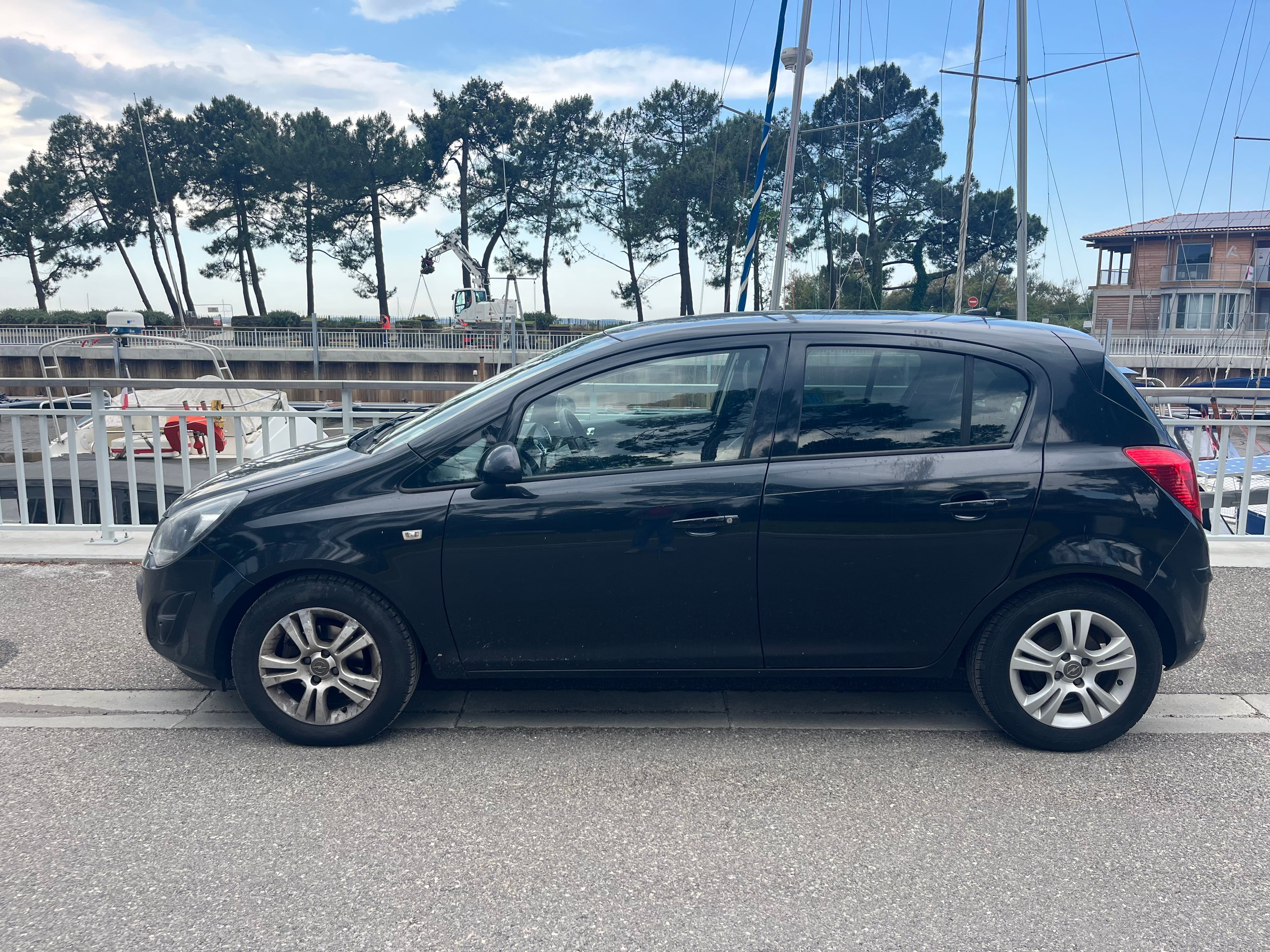Opel Corsa avec GPS
