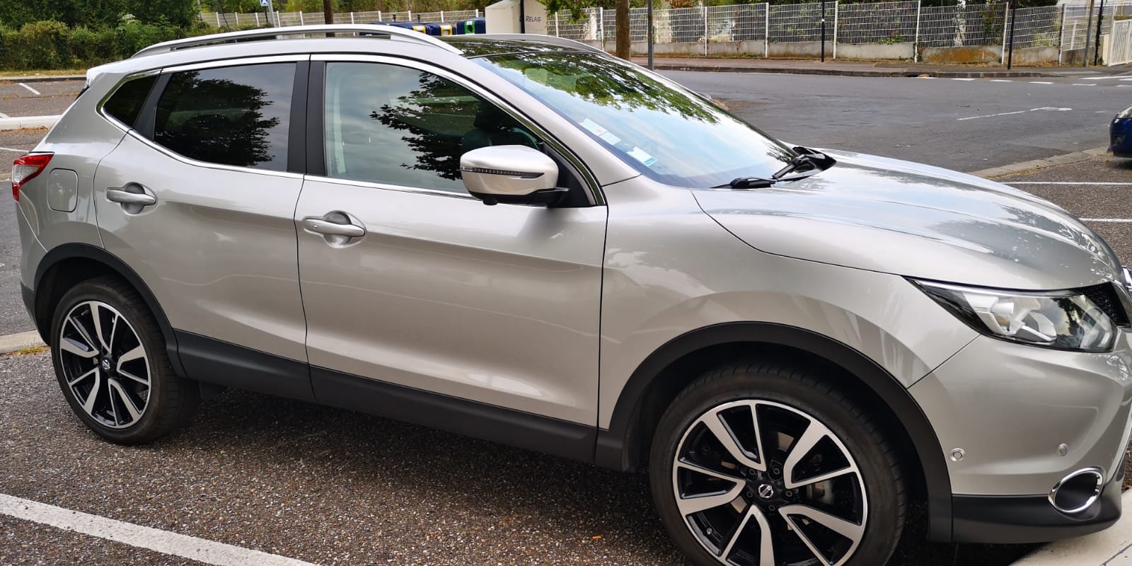 Nissan Qashqai, 2015, Essence 98