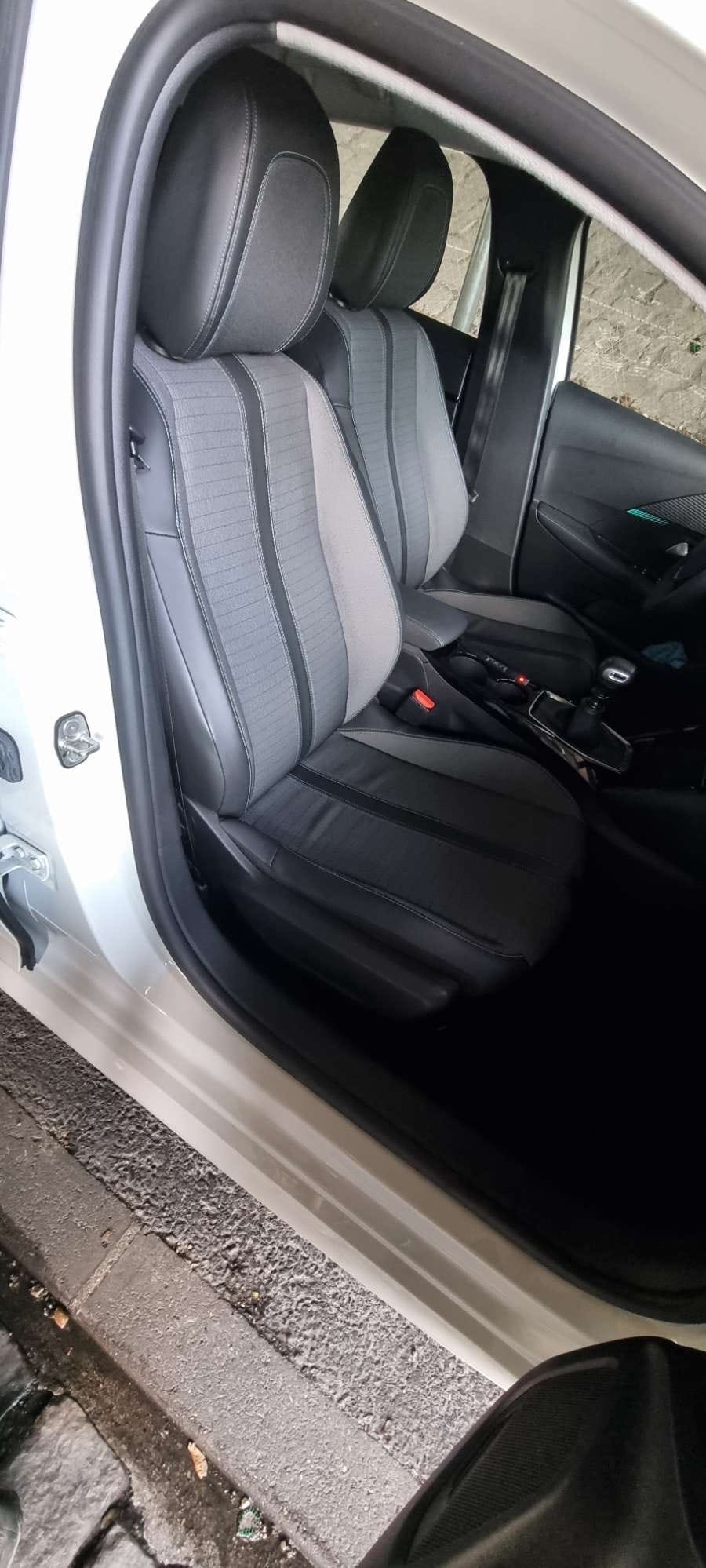 Peugeot 208 avec Régulateur de vitesse