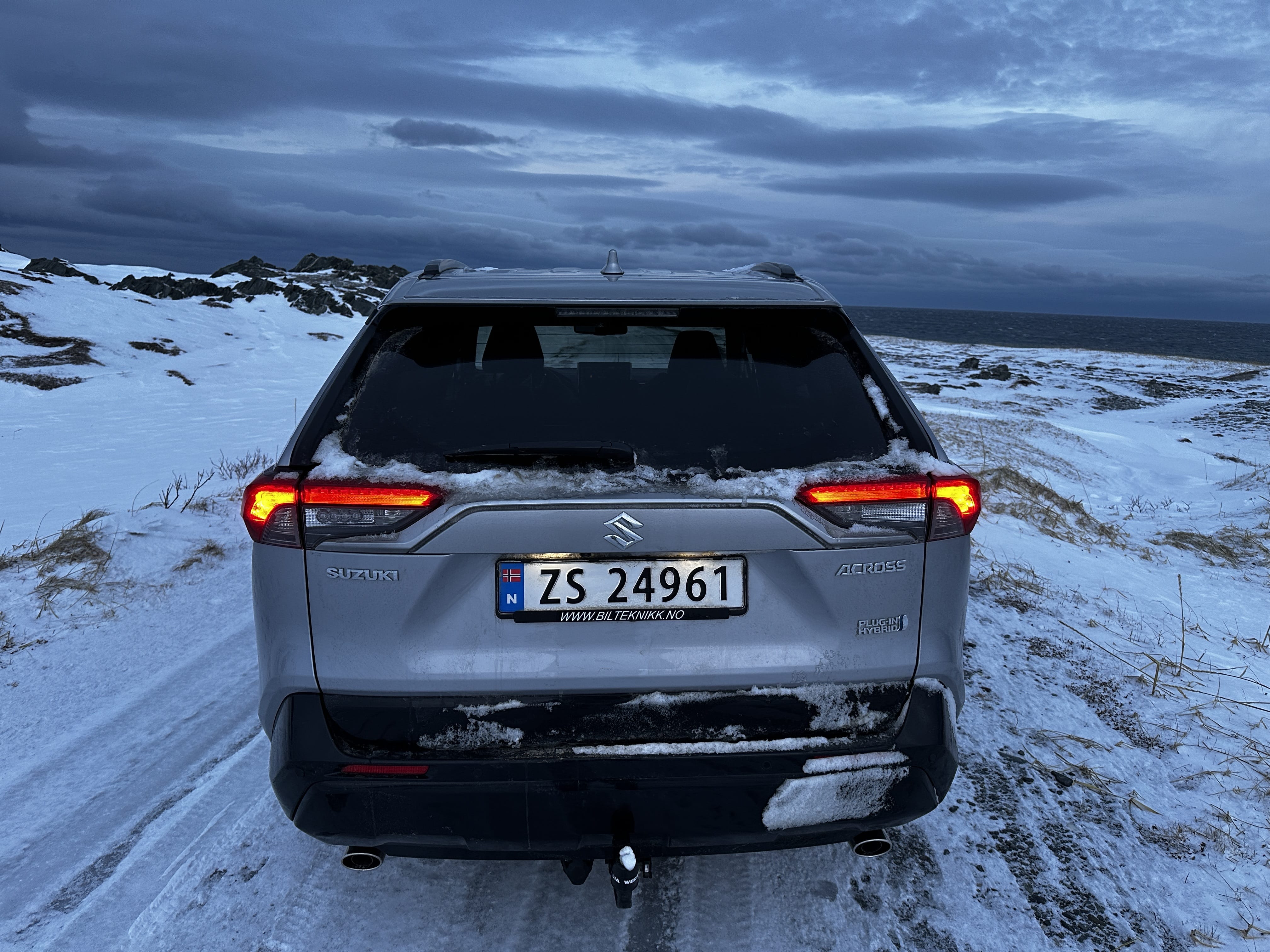 Suzuki Across Plug-in Hybrid med Cruisekontroll