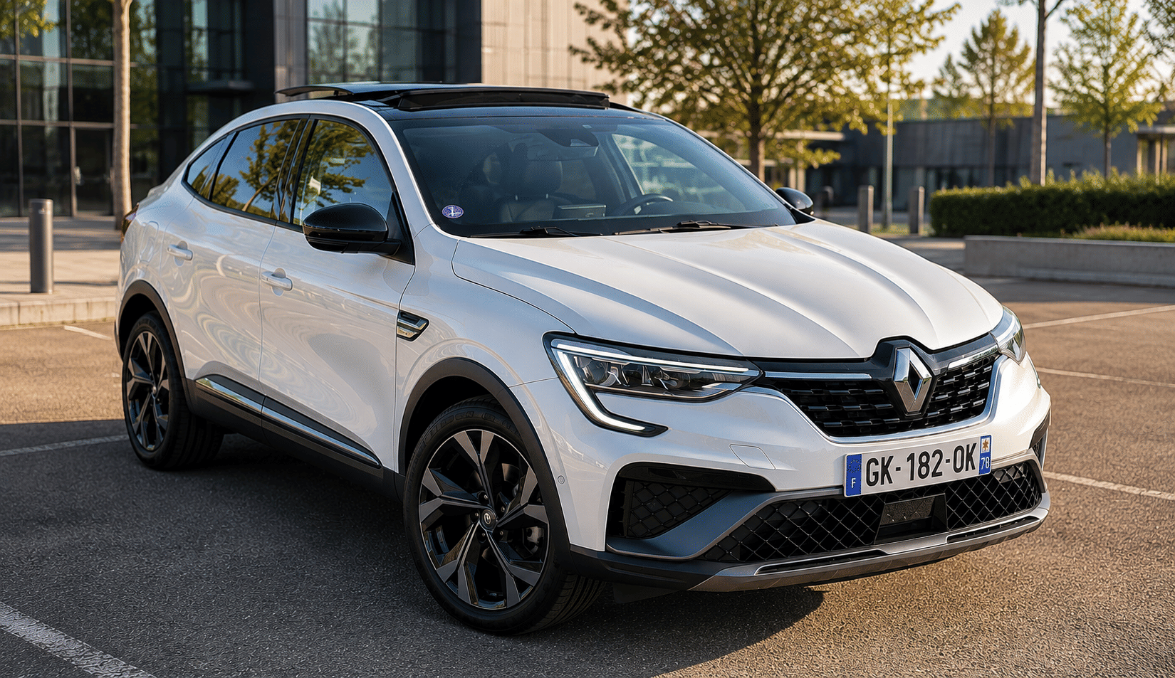 Renault Arkana RS Line, 2022, Essence 95 / Électrique (hybride), automatique