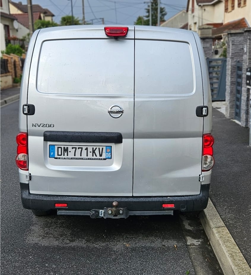 Nissan NV200