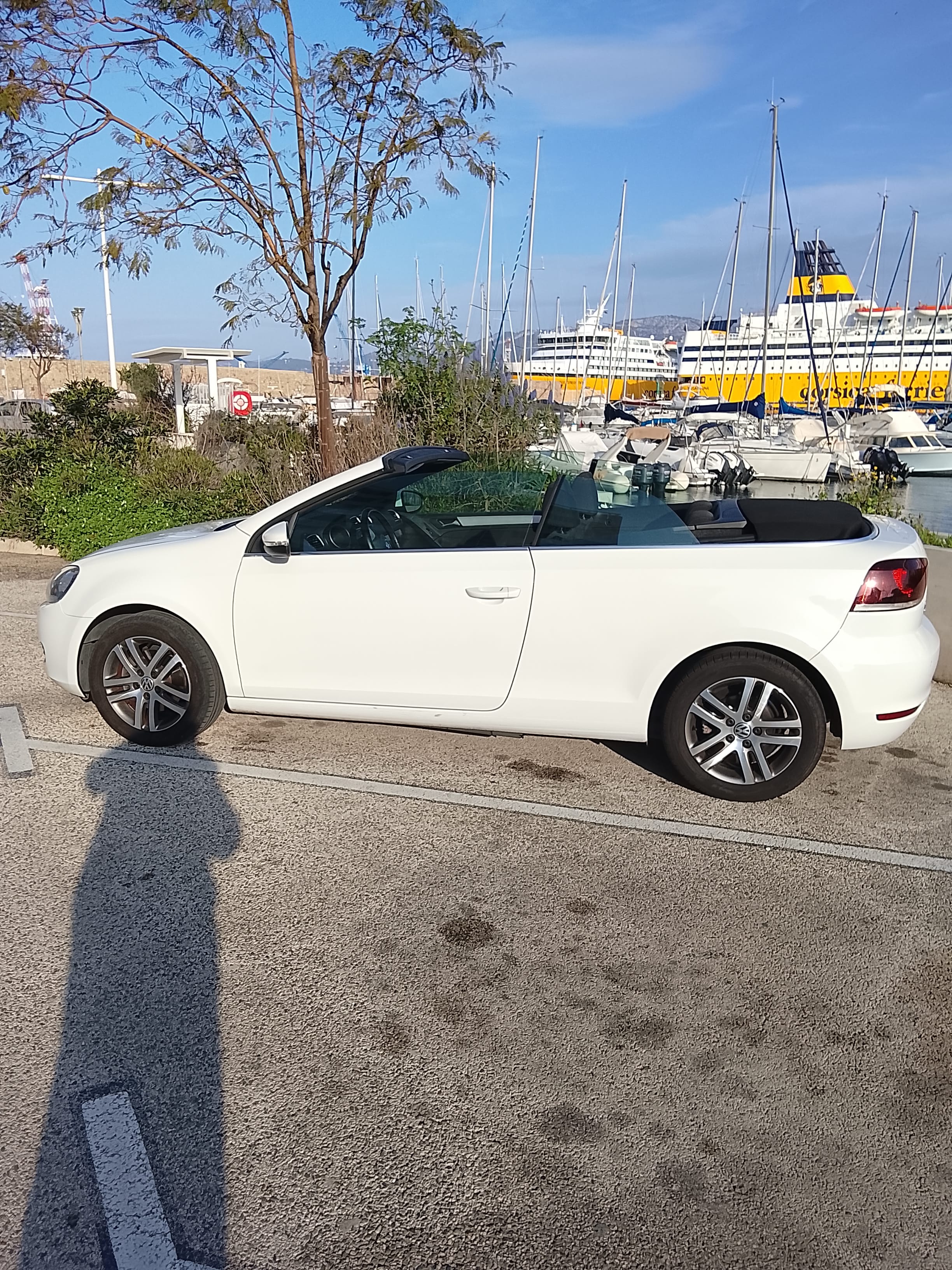 Volkswagen Golf Cabriolet avec Climatisation