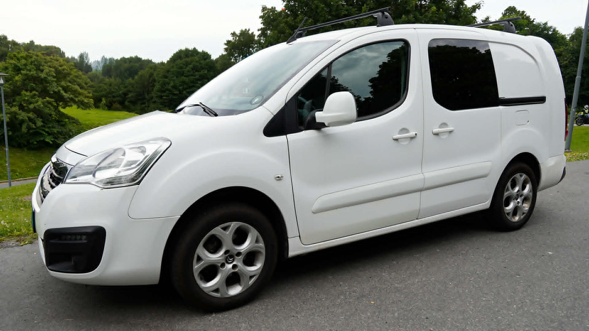 Peugeot Partner Varebil con Aire acondicionado
