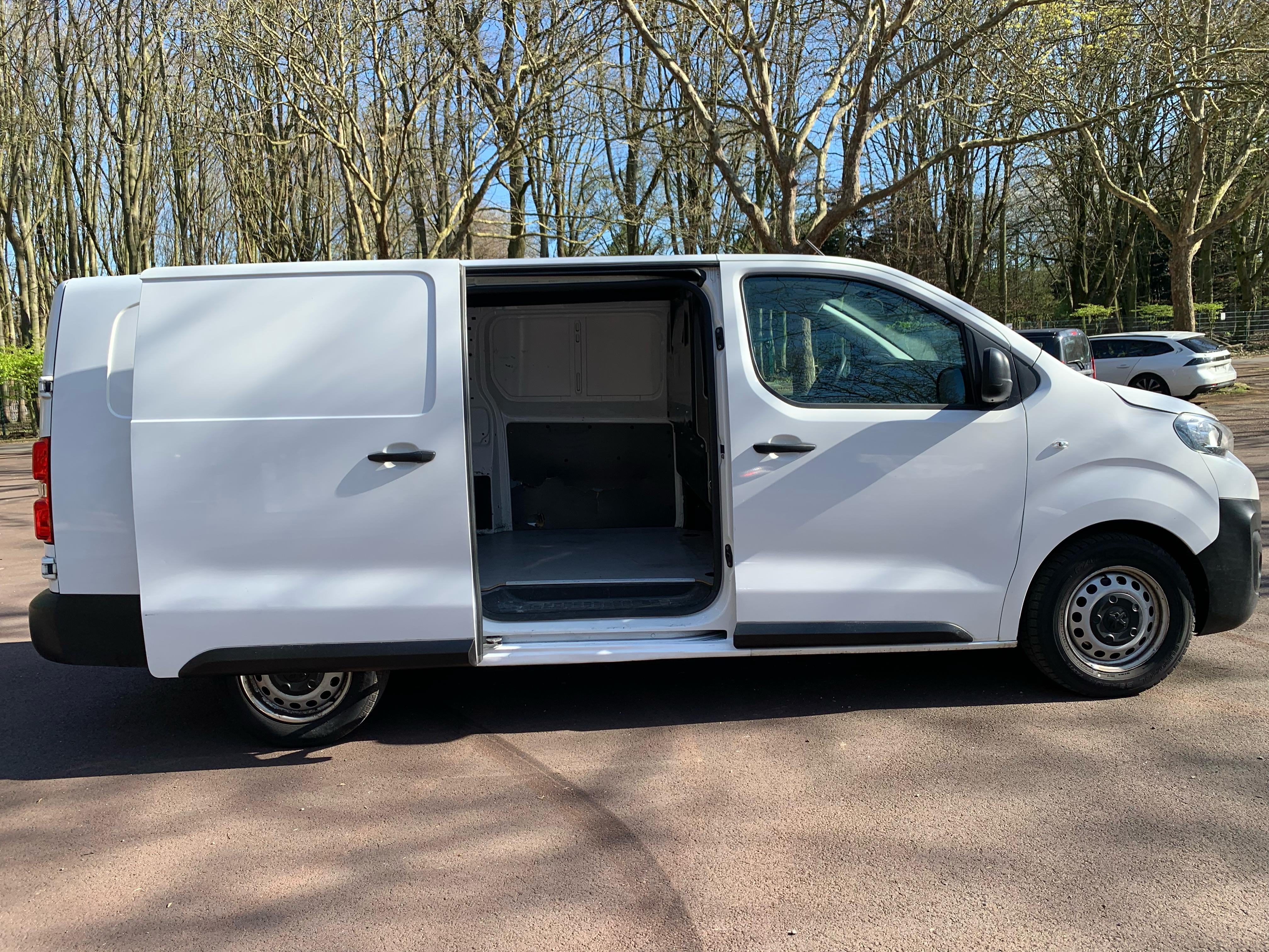 Peugeot Expert 2.0 FOURGON 2021 LONG L3 . avec GPS
