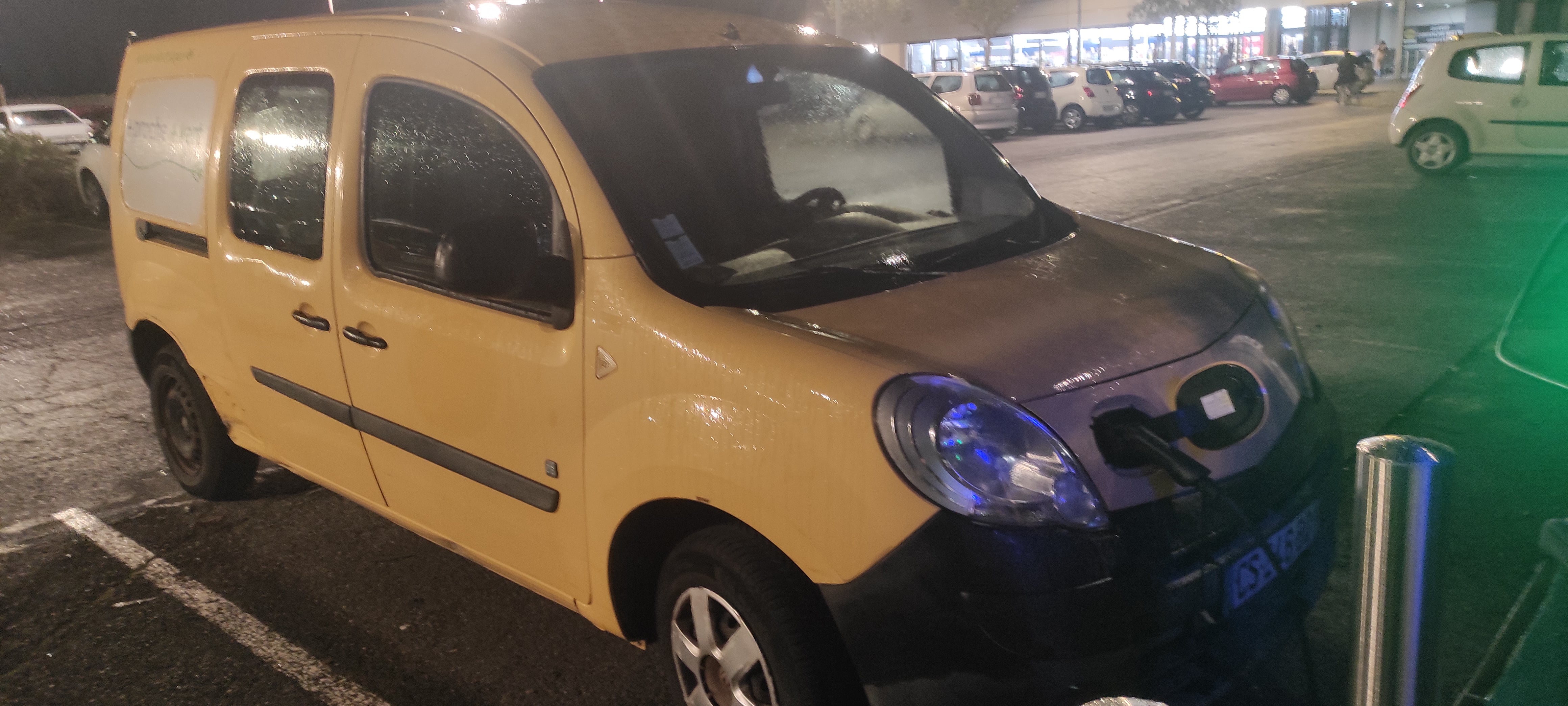 Renault Kangoo Express ZE Maxi volume intérieur, possibilité de se garer partout, 2013, Électrique, automatique