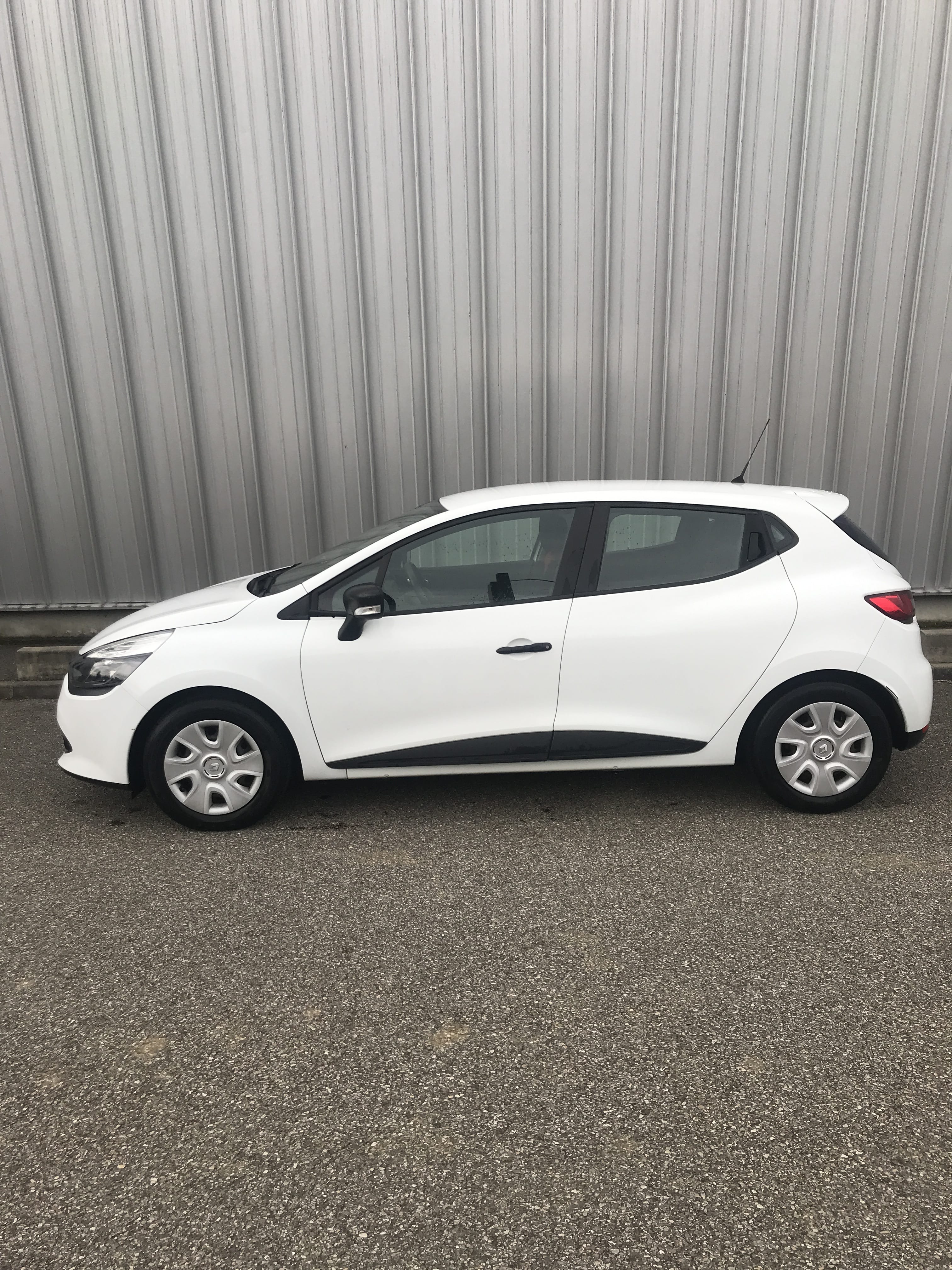 Renault Clio avec Climatisation