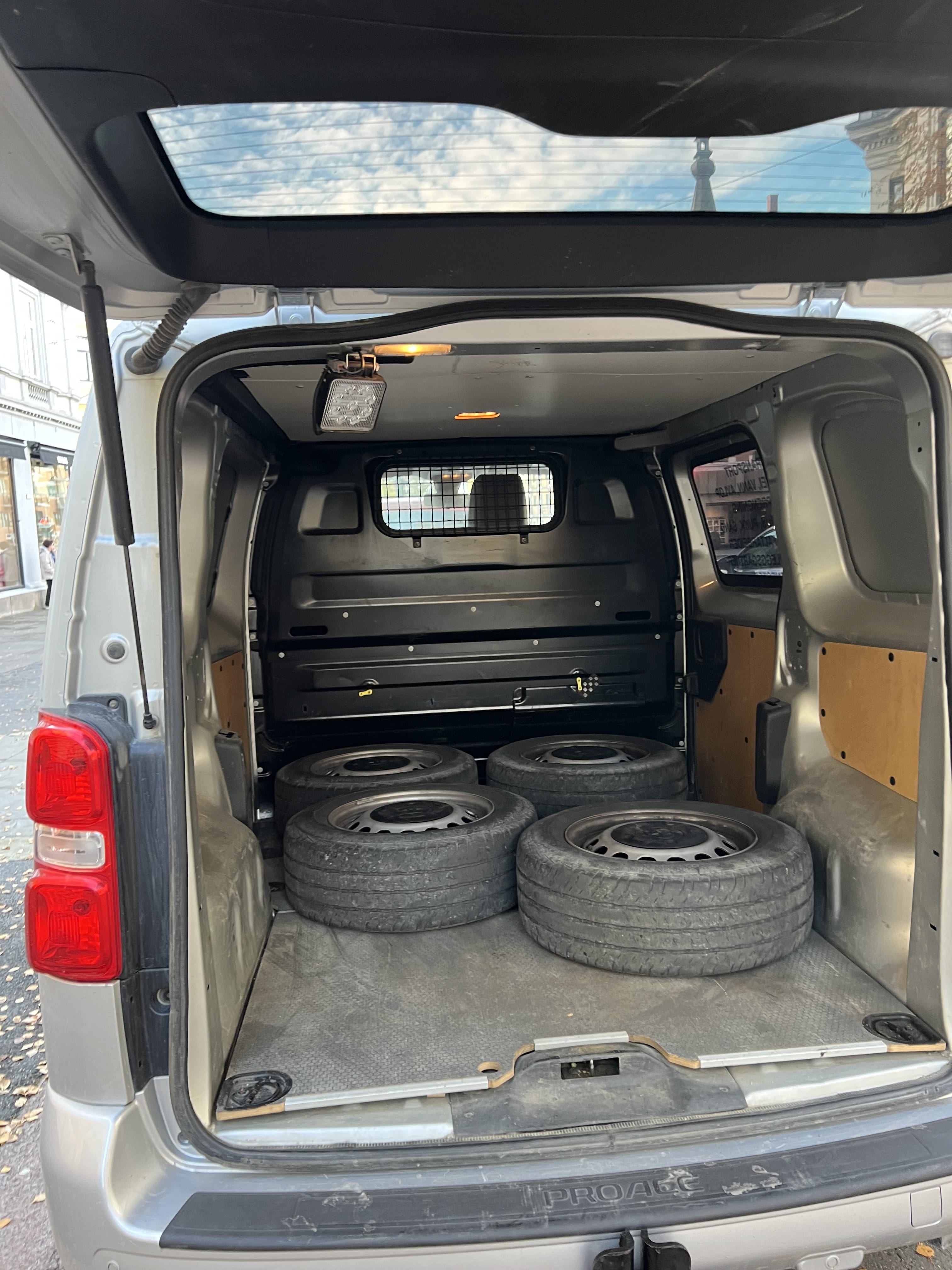 Toyota Proace City med Bluetooth audio