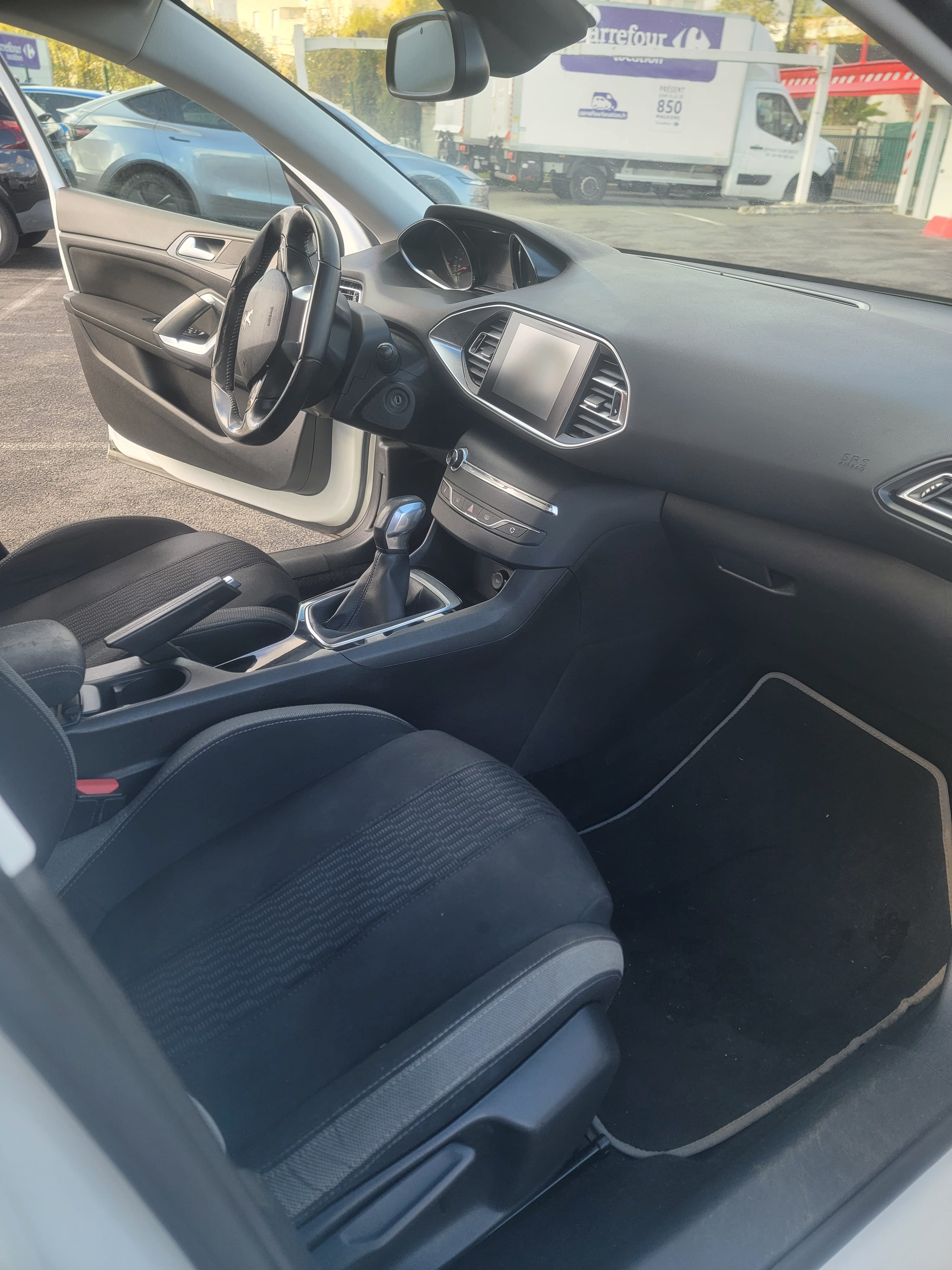 Peugeot 308 SW avec GPS