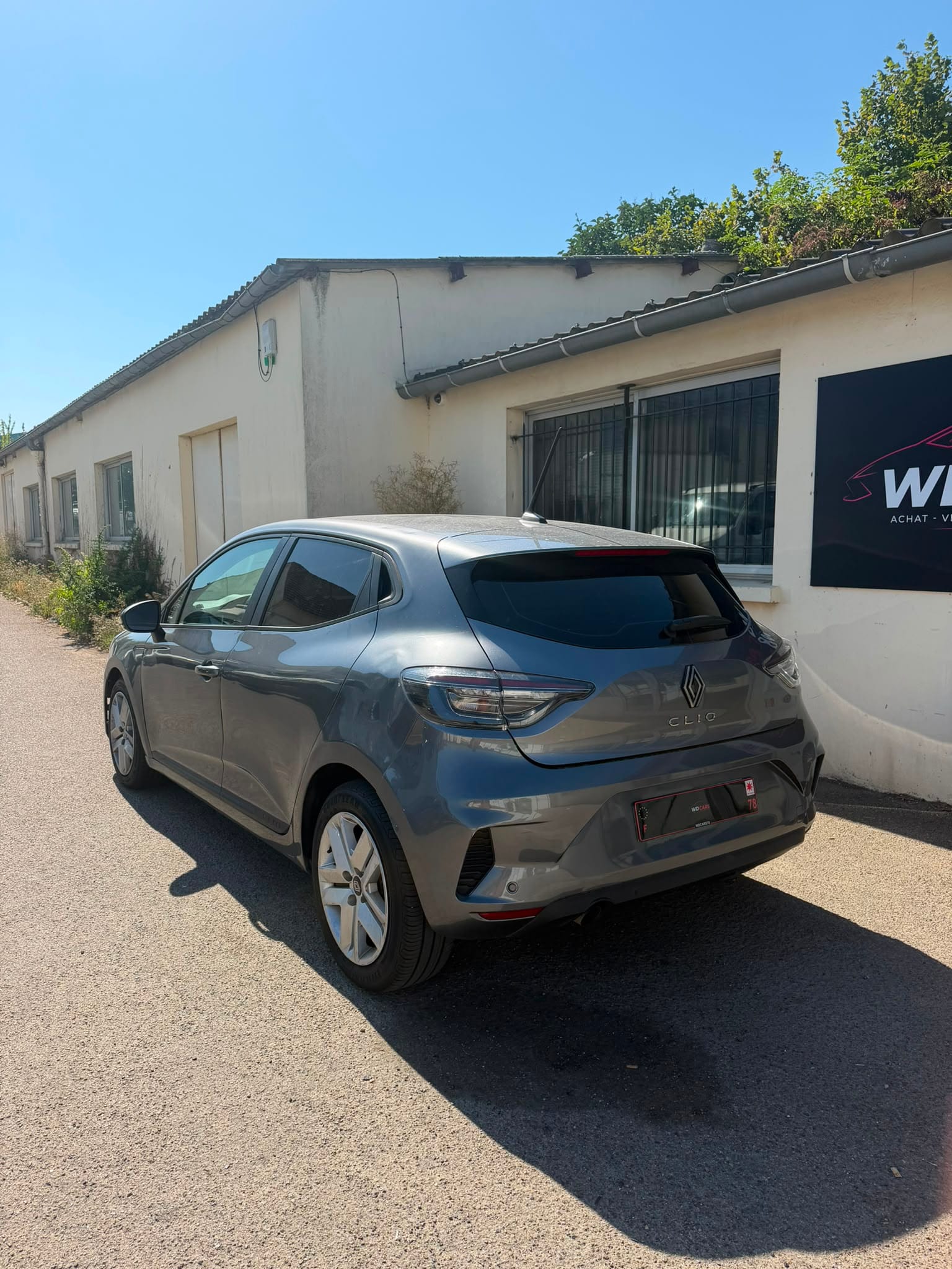 Renault Clio avec GPS