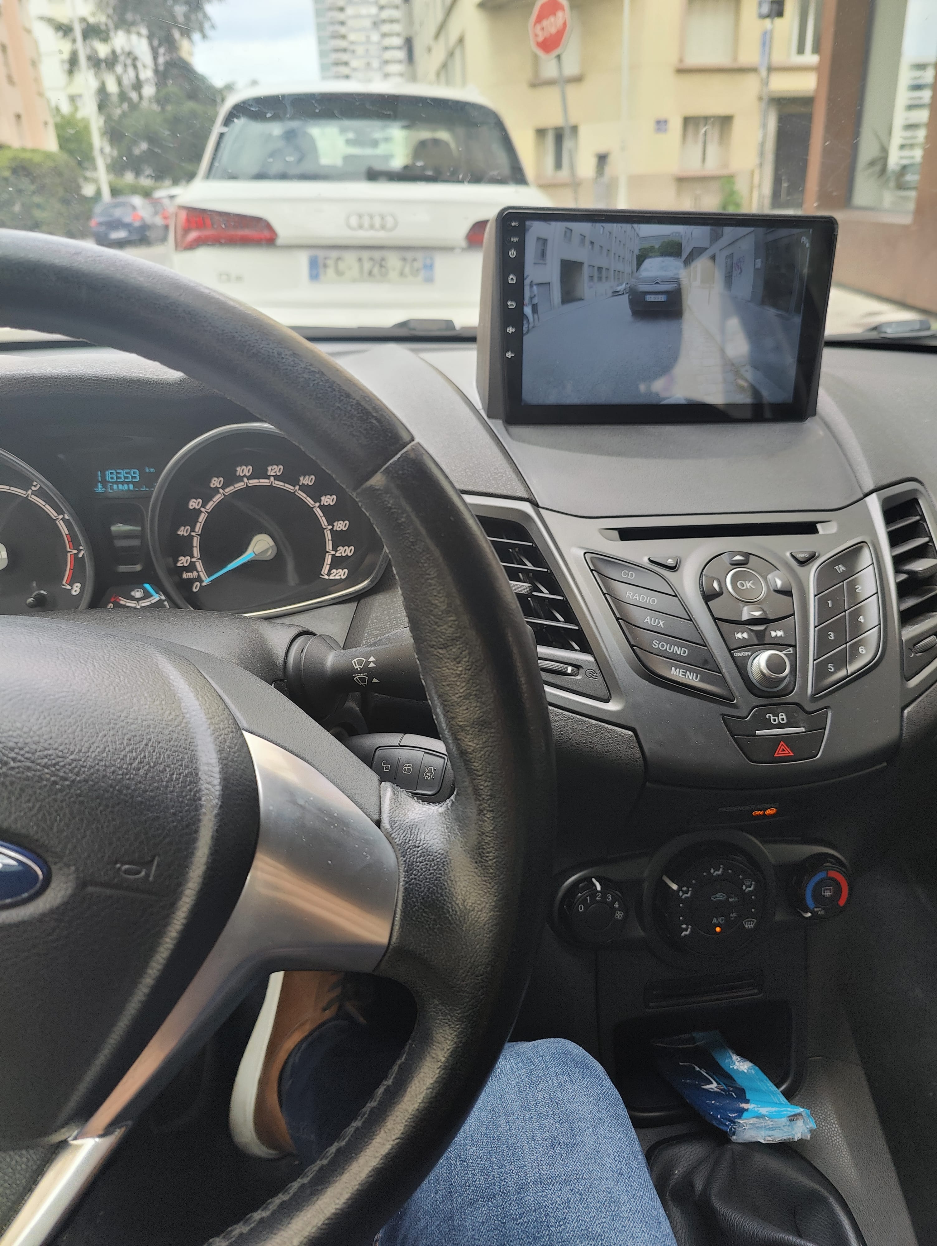 Ford Fiesta 1,25 82cv carplay avec Siège bébé