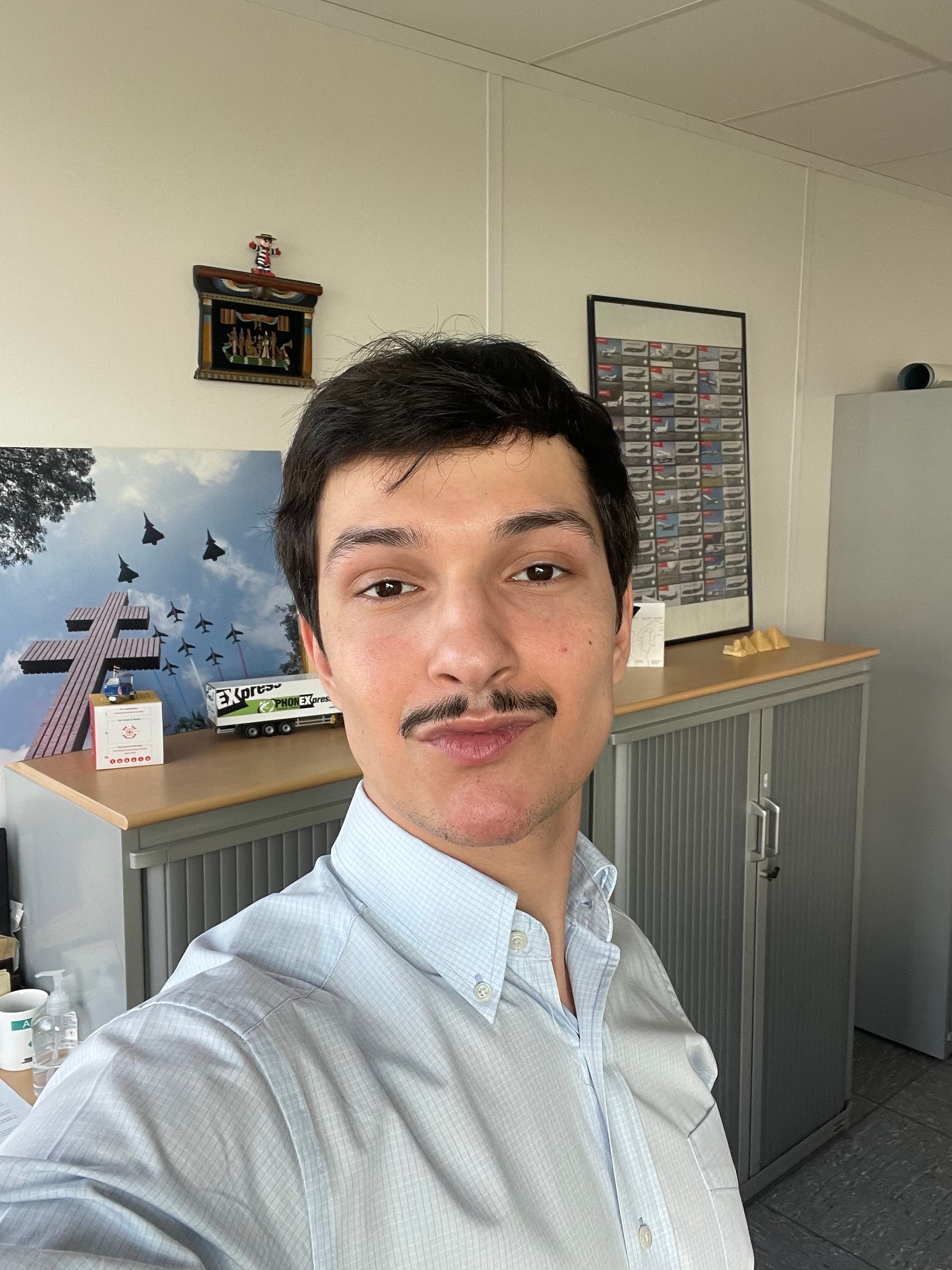 Théo