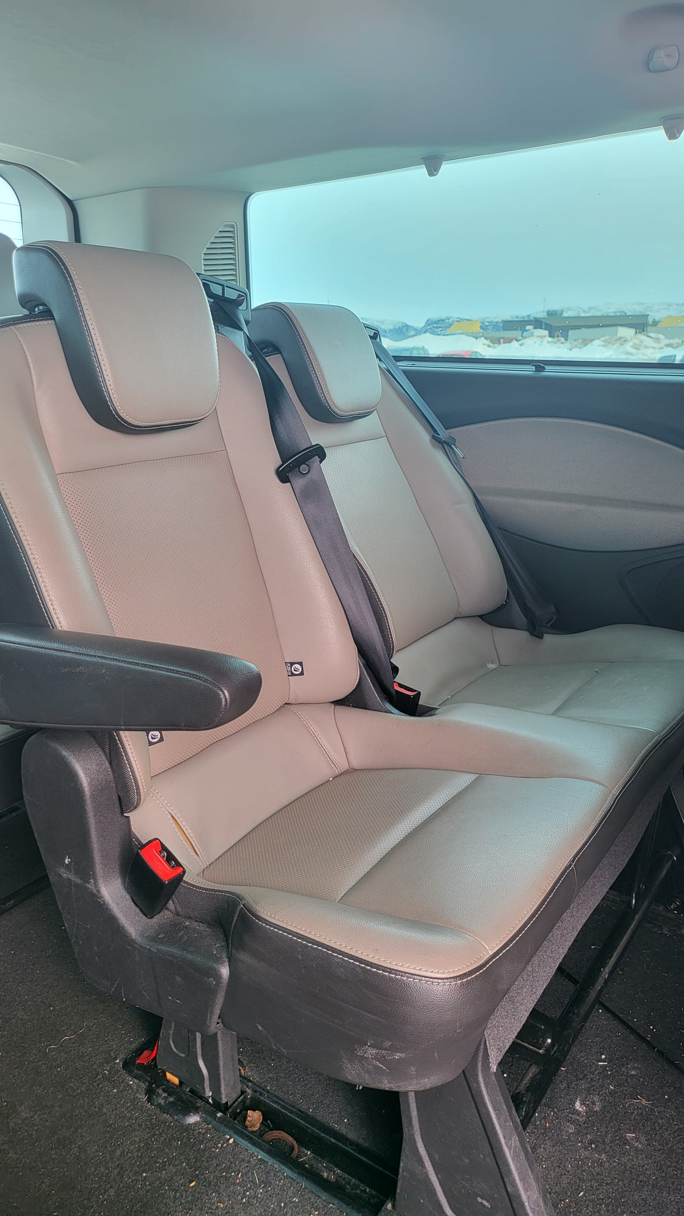 Ford Tourneo Custom 2,2 tdci med Vinterdekk