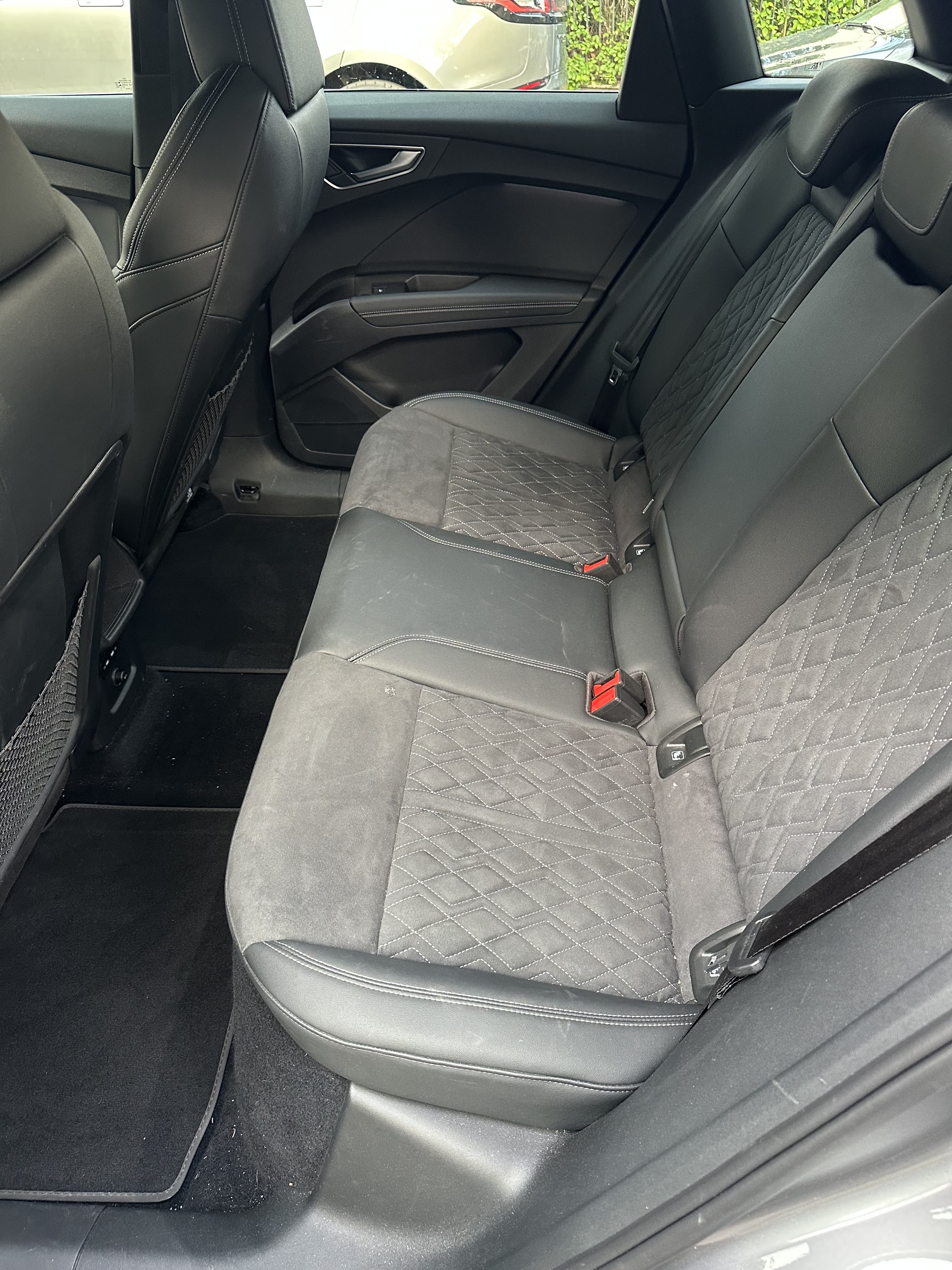 Audi Q4 50 e-tron quattro (AWD) med Firehjulstrekk