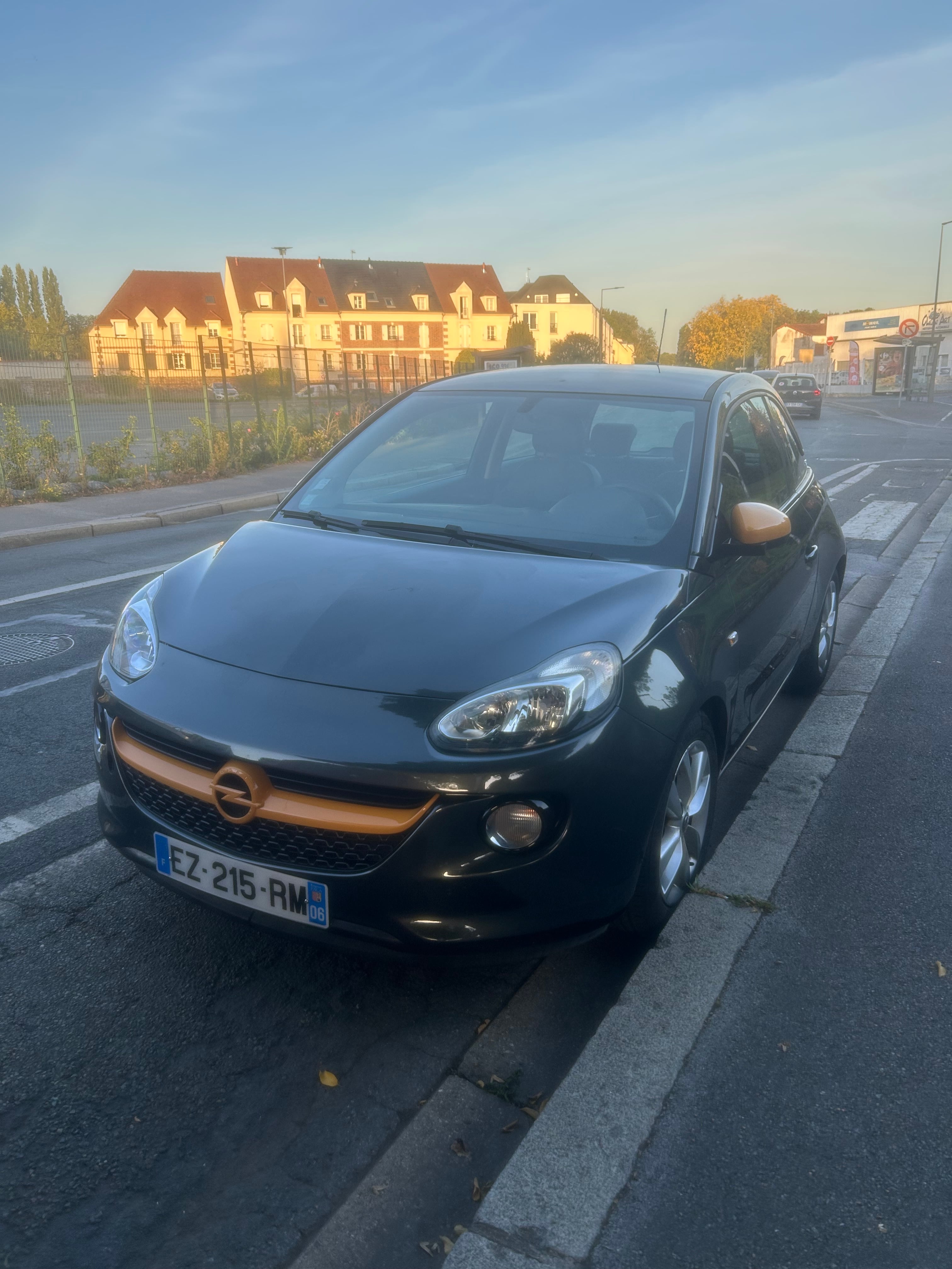 Opel Adam 1.4, 2018, Essence 98