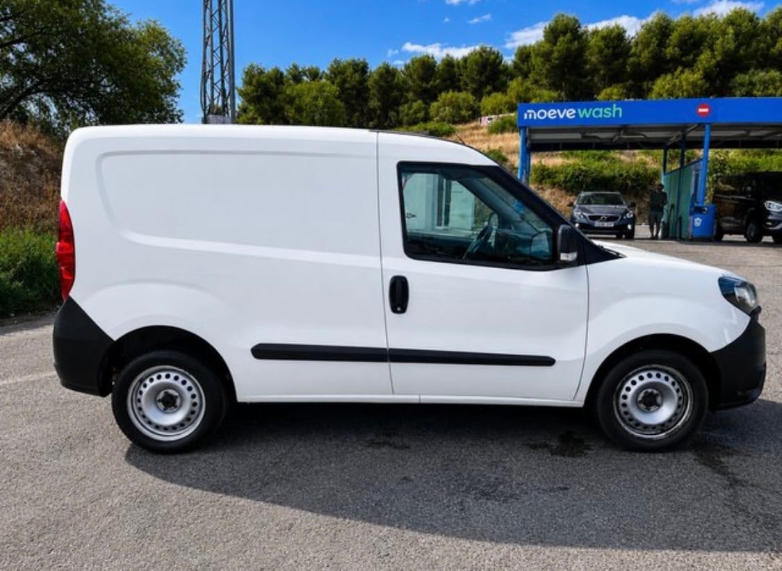 Fiat Doblo Cargo 1.4 GNC con Aire acondicionado