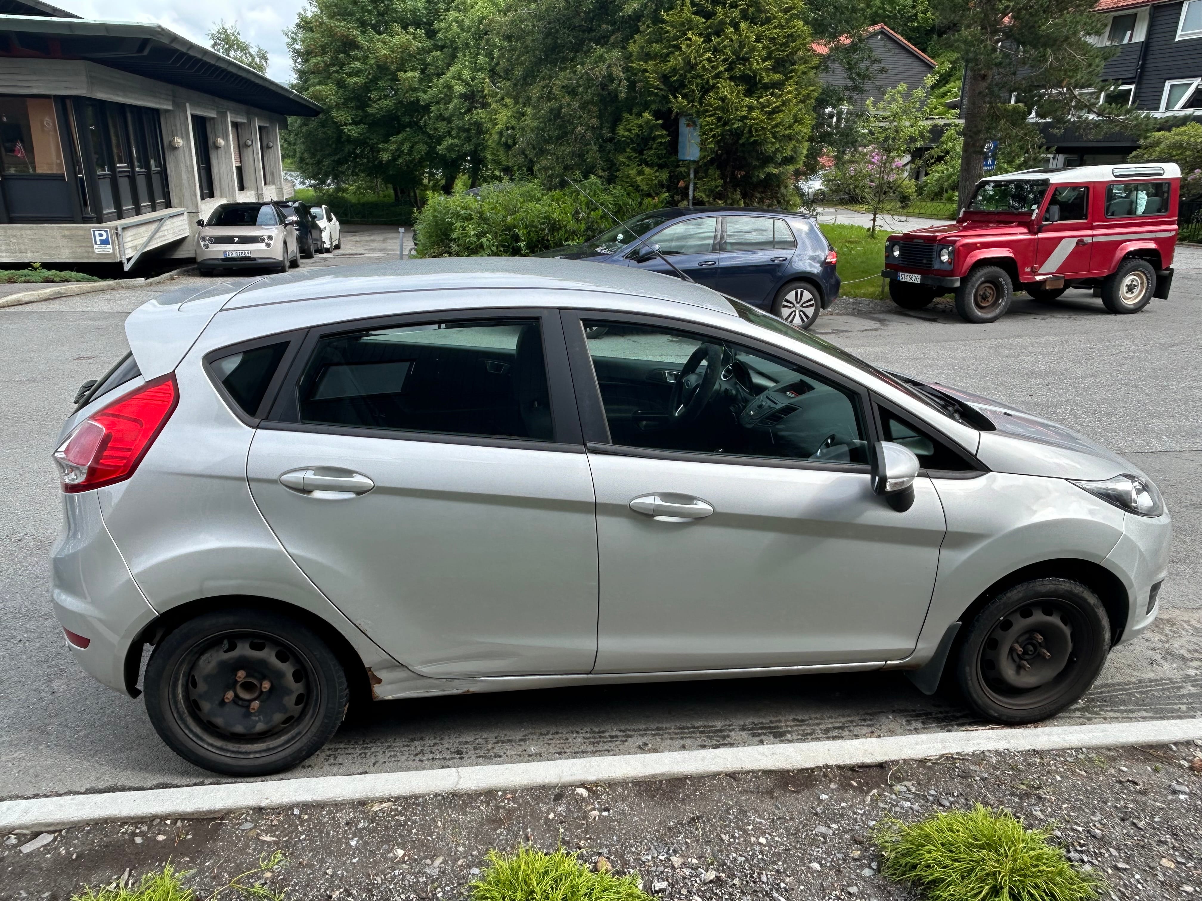 Ford Fiesta med Bilradio