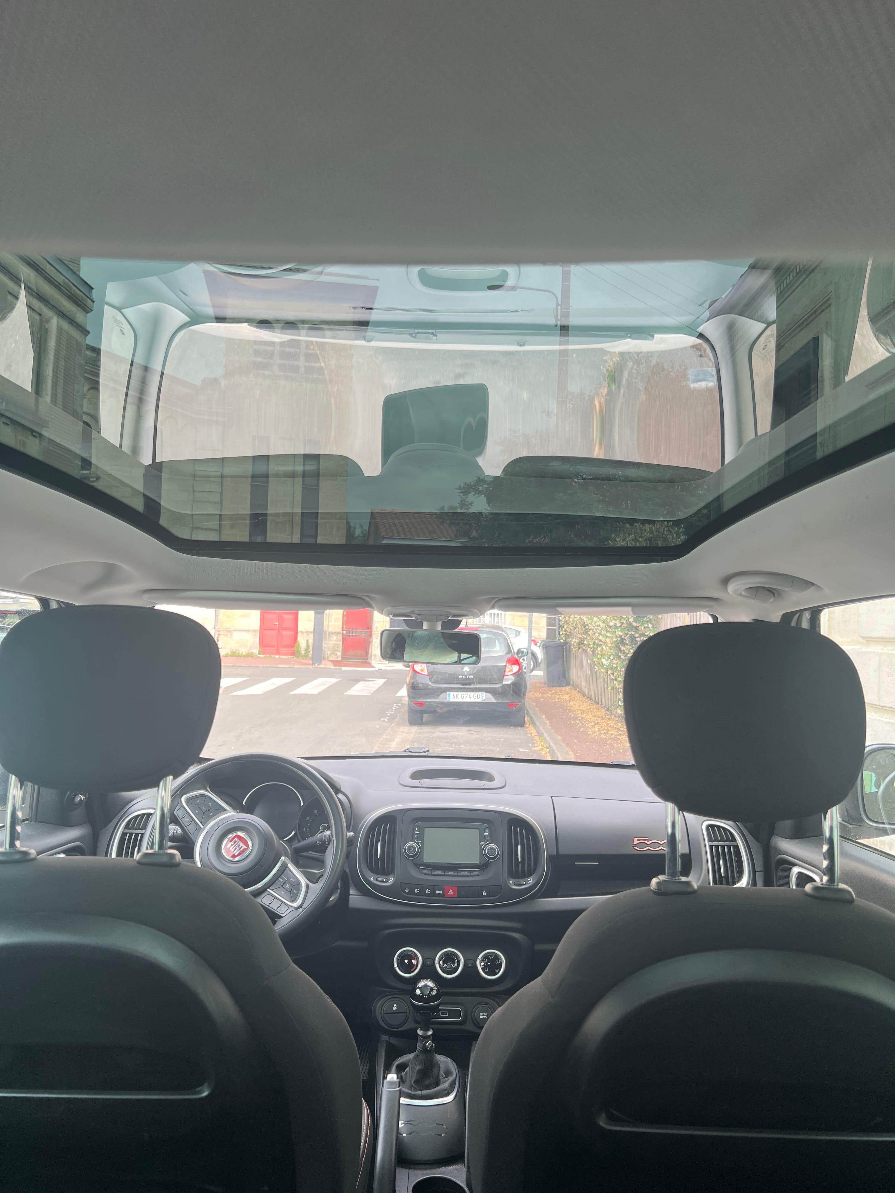 Fiat 500L 1.4L essence 95cv avec Régulateur de vitesse