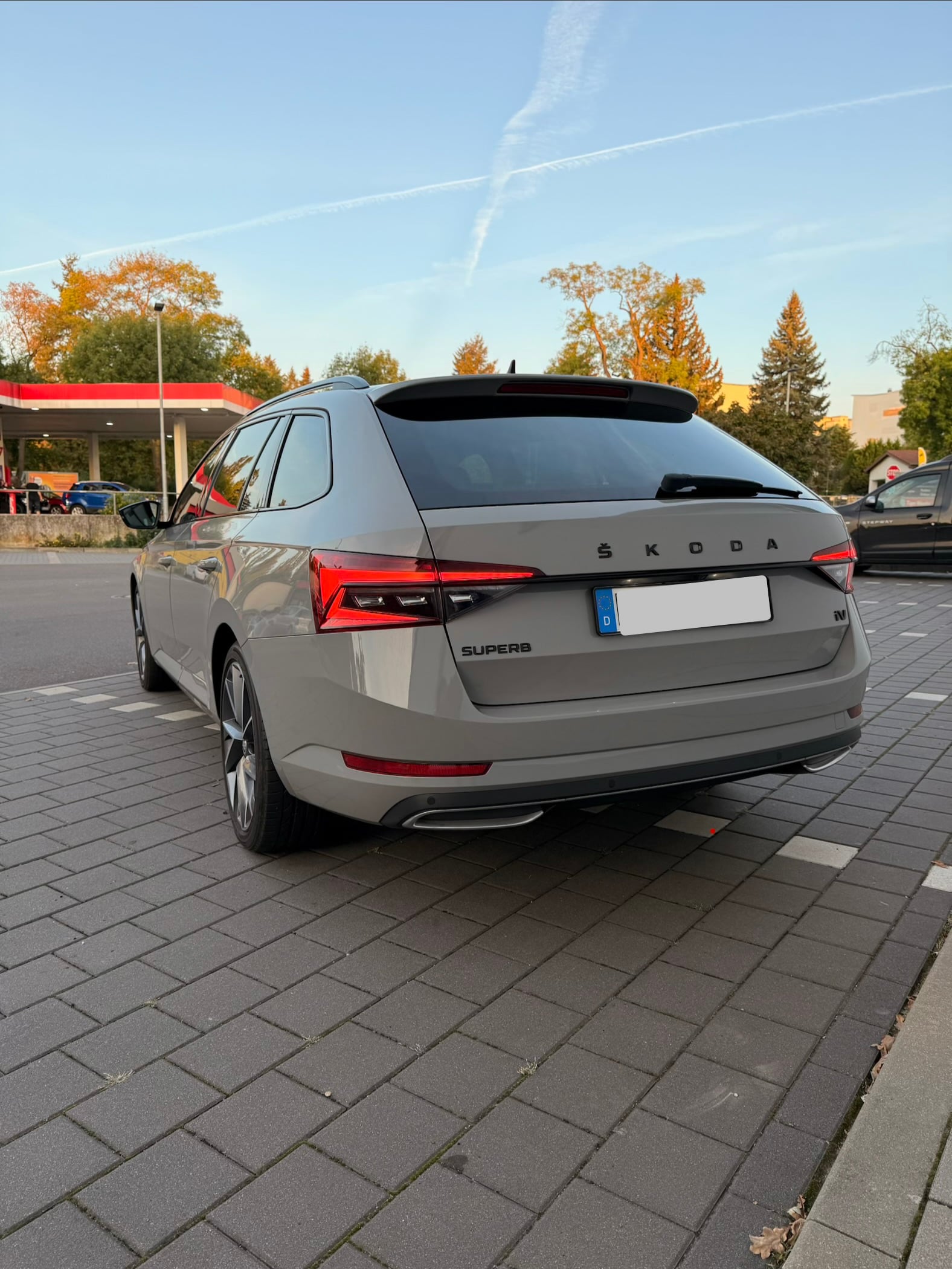 Skoda Superb iv 1.4TSI Sportline mit Rückfahrkamera