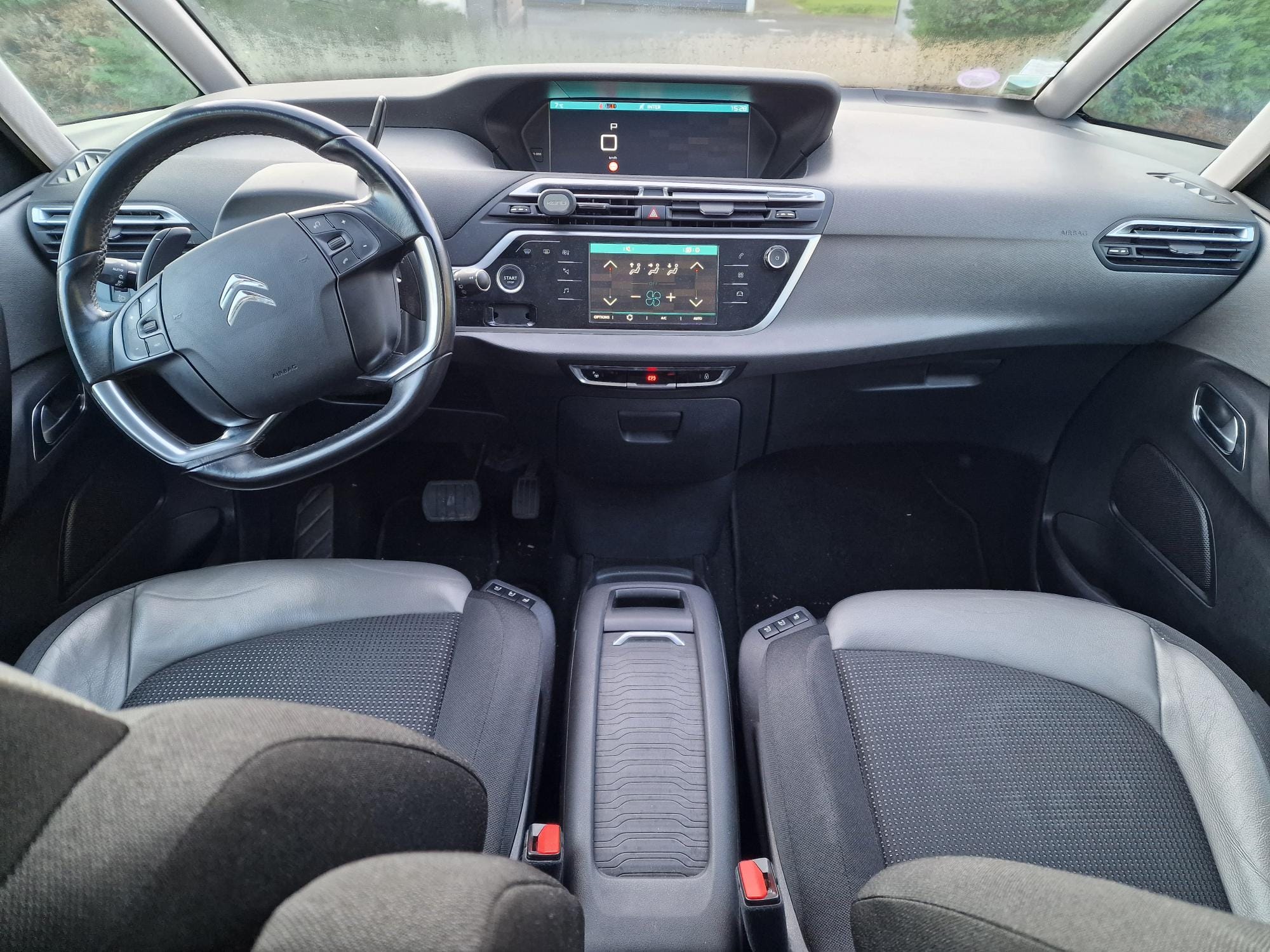 Citroen C4 Picasso avec GPS