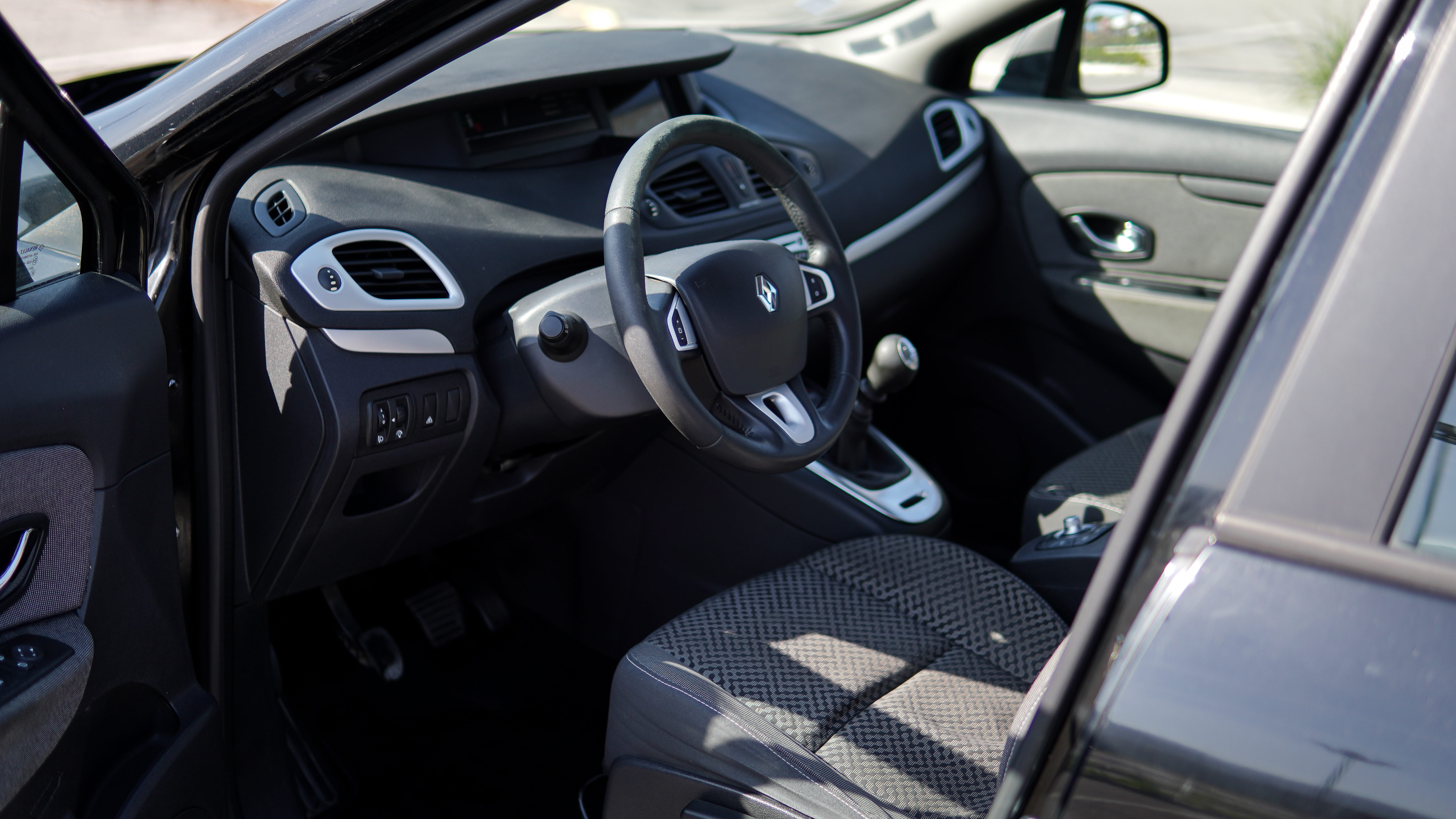 Renault Grand Scenic BUSINESS 7 places avec Régulateur de vitesse