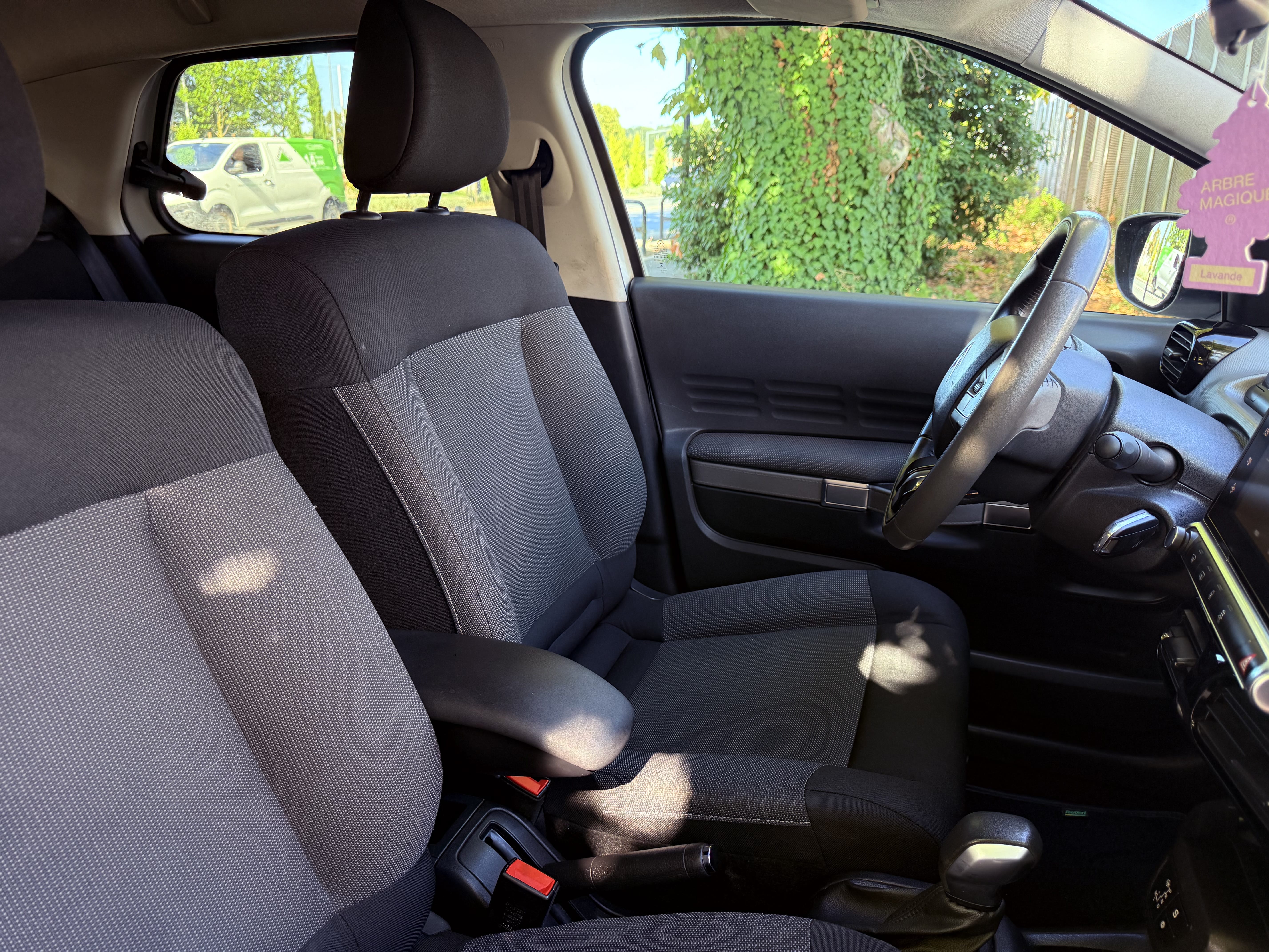 Citroen C4 Cactus 1.2 Puretech con Silla infantil