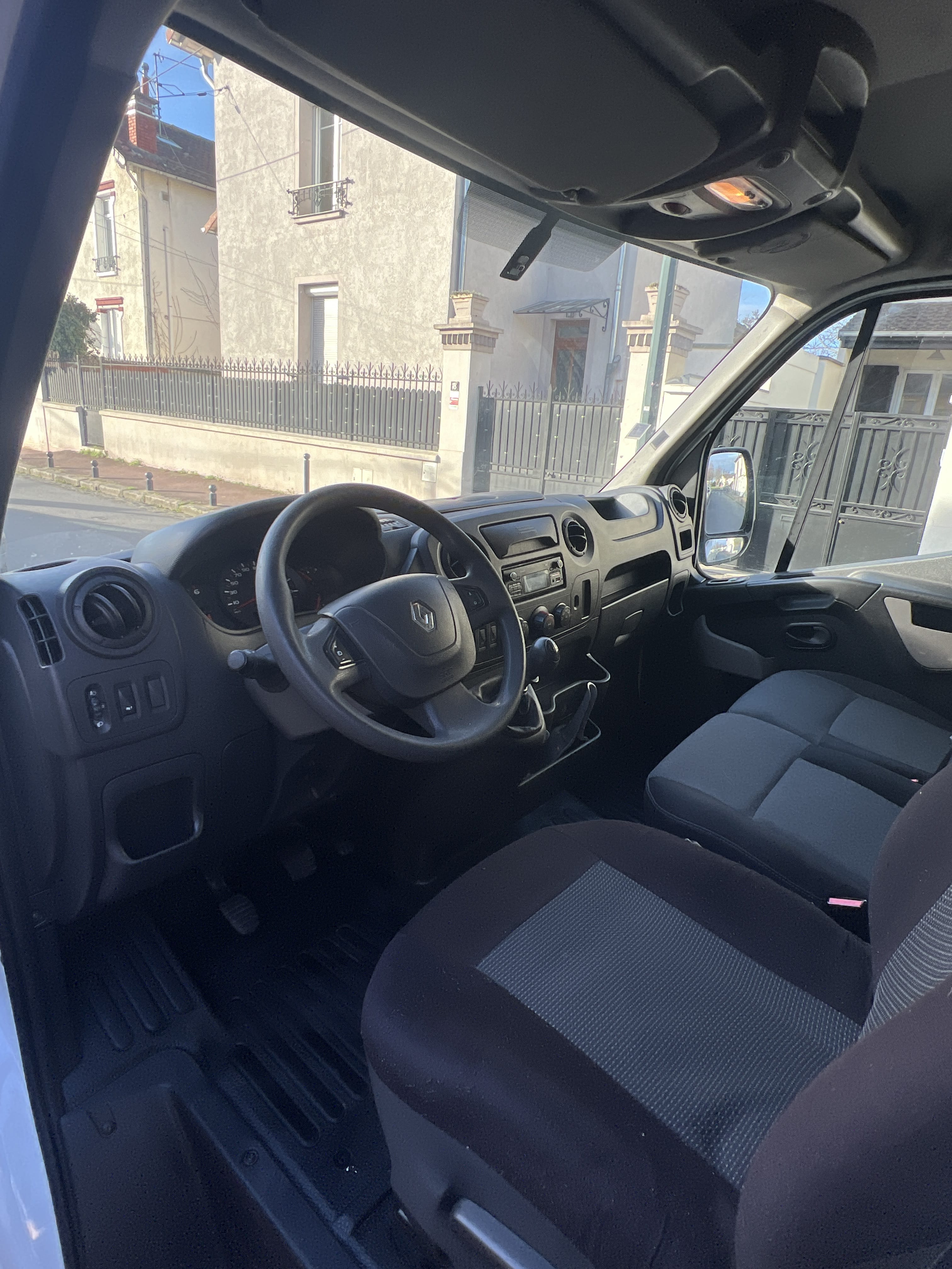 Renault Master 2,3 avec Audio Bluetooth