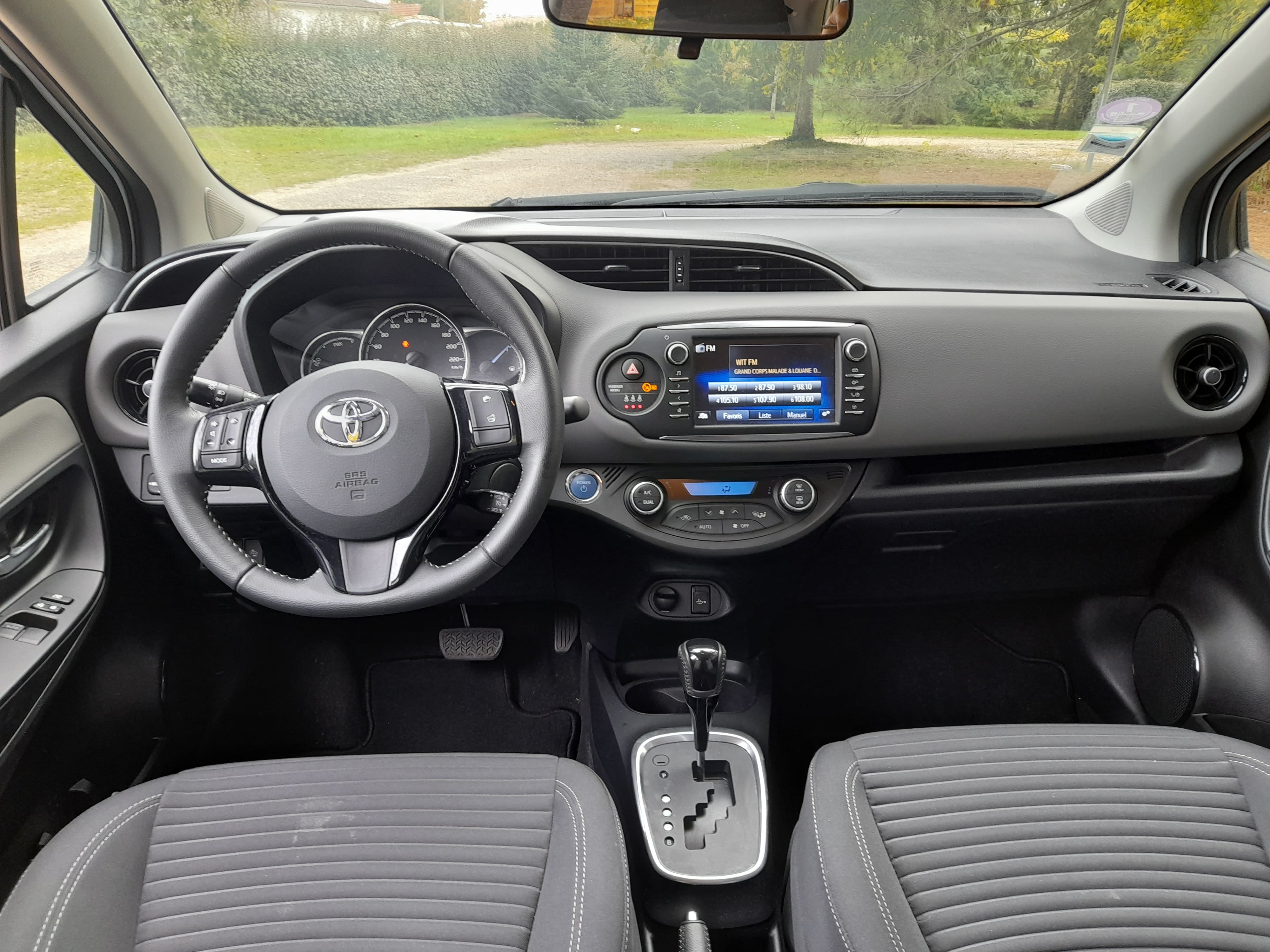 Toyota Yaris Hybride avec Régulateur de vitesse