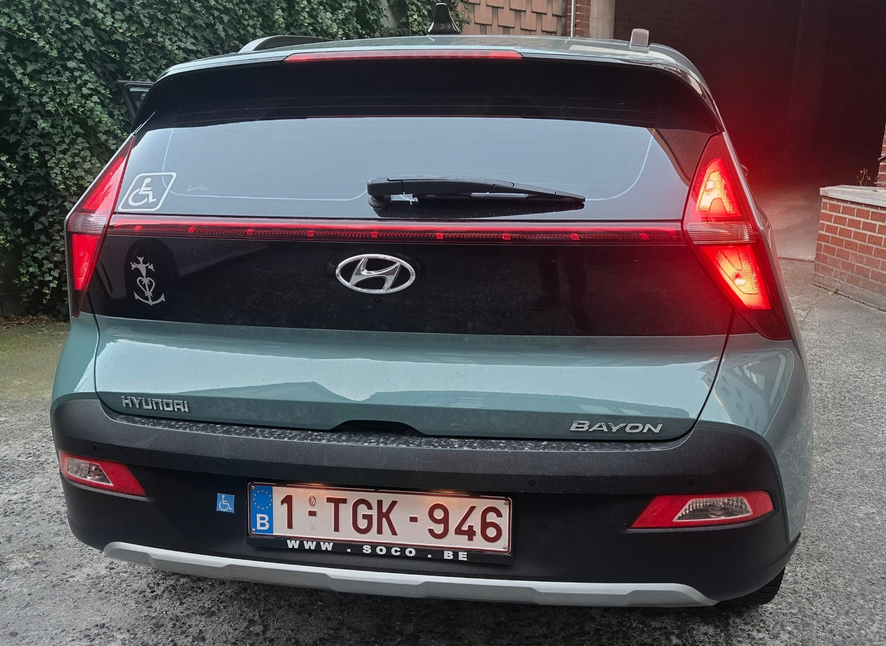 Hyundai Bayon 1000cc hybride met Achteruitrijcamera