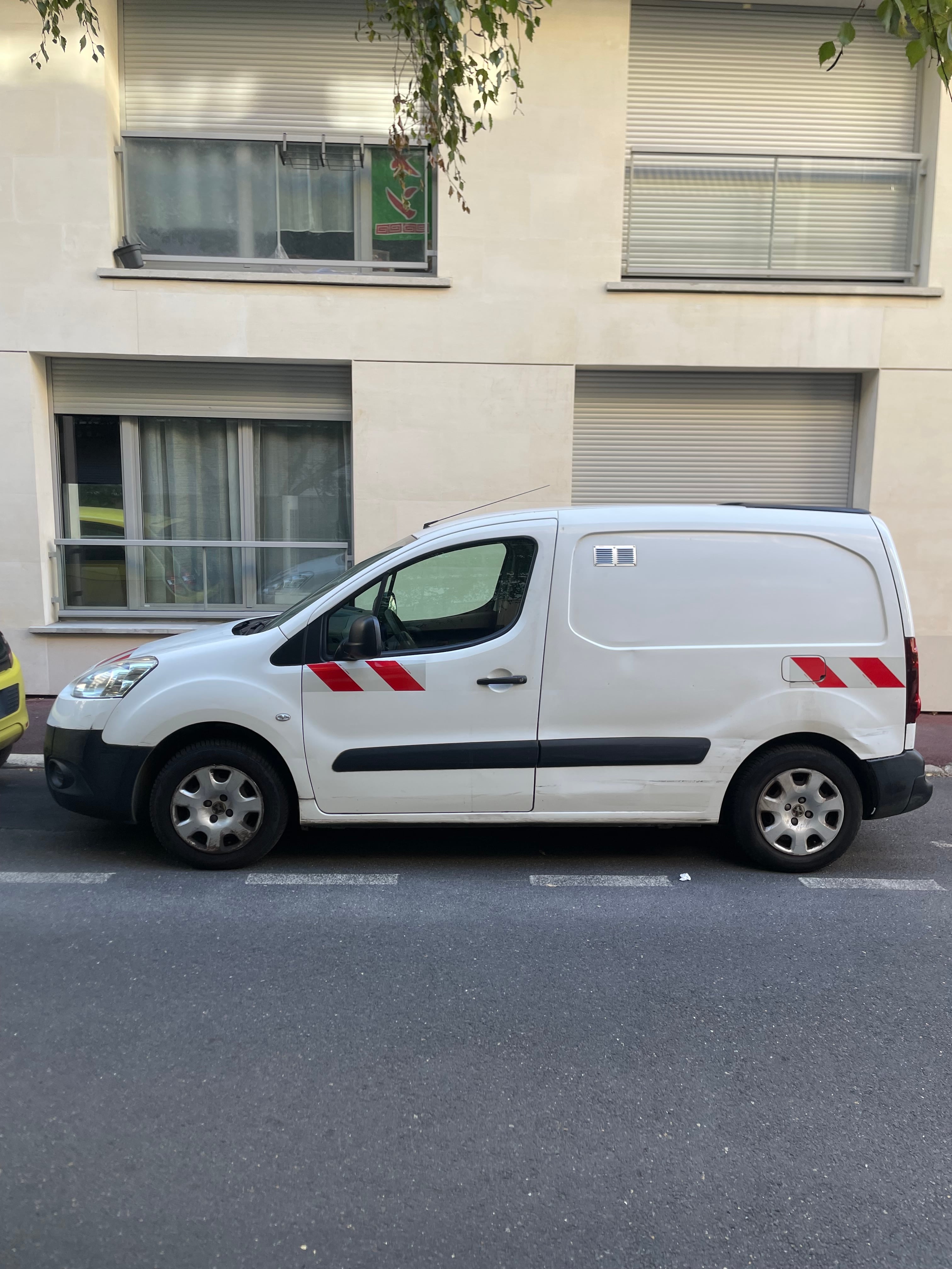 Peugeot Partner avec Climatisation