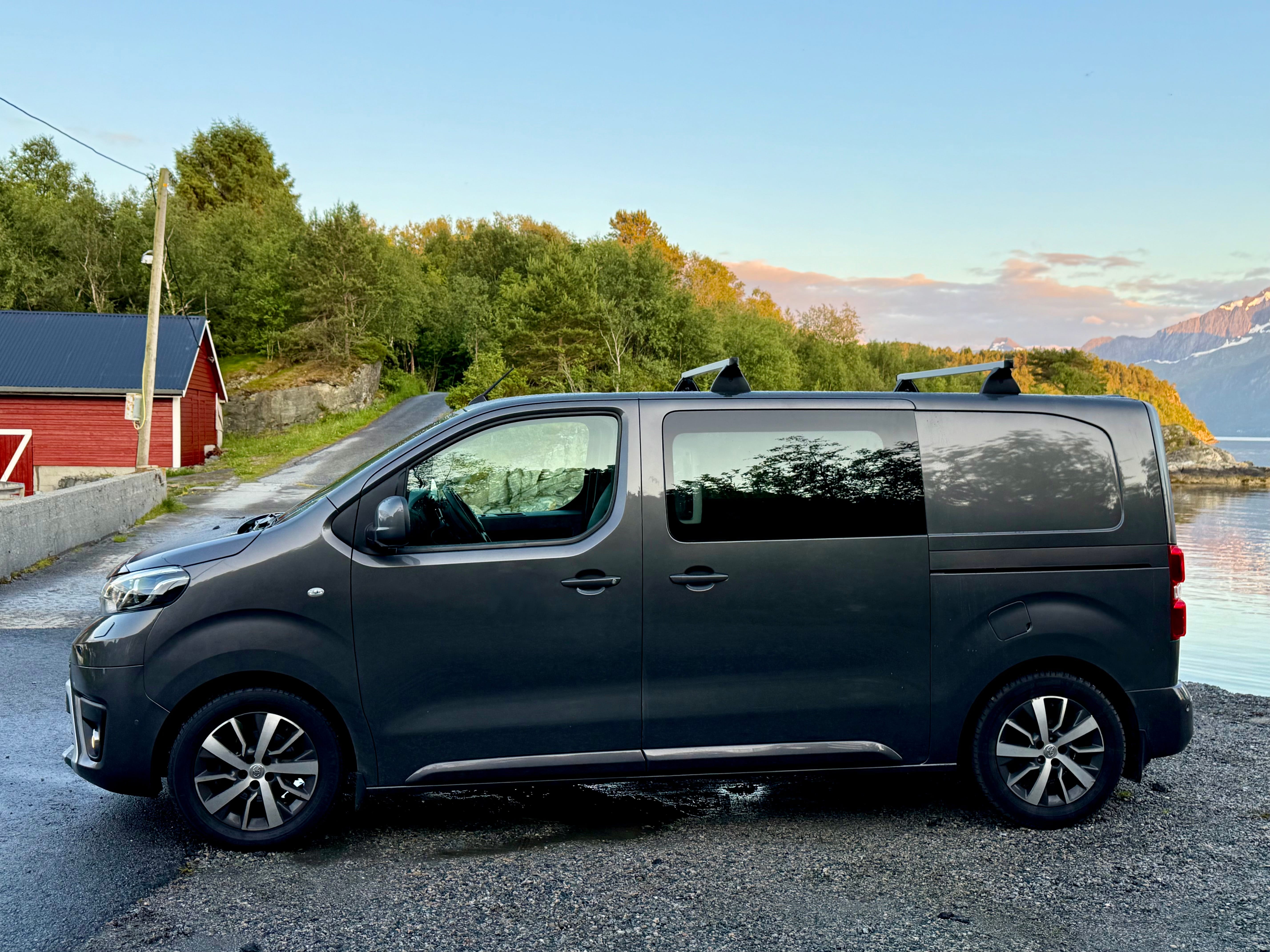 Toyota Proace Varebil med Aircondition