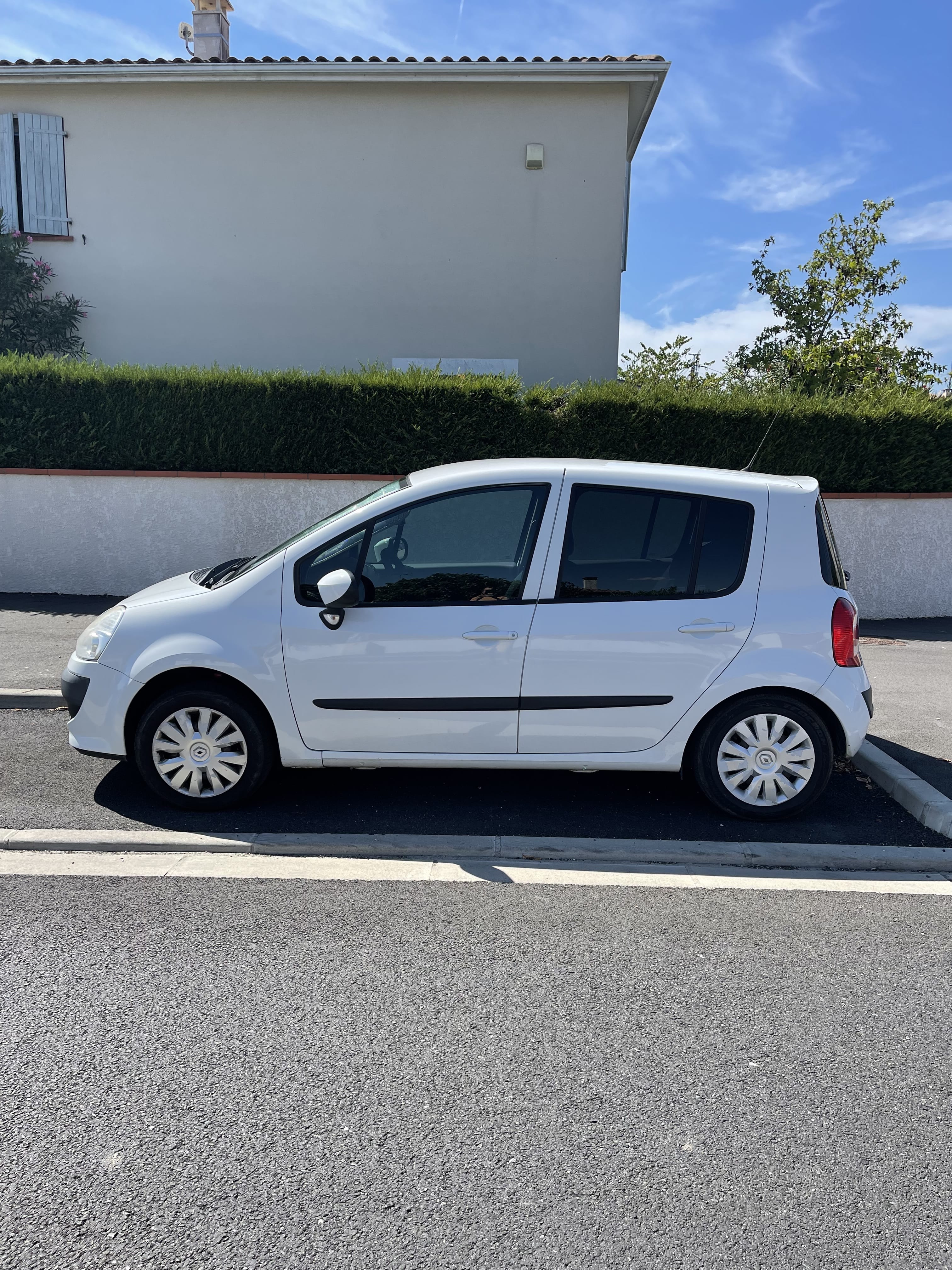 Renault Modus 1.5 DCI 75cv avec Climatisation