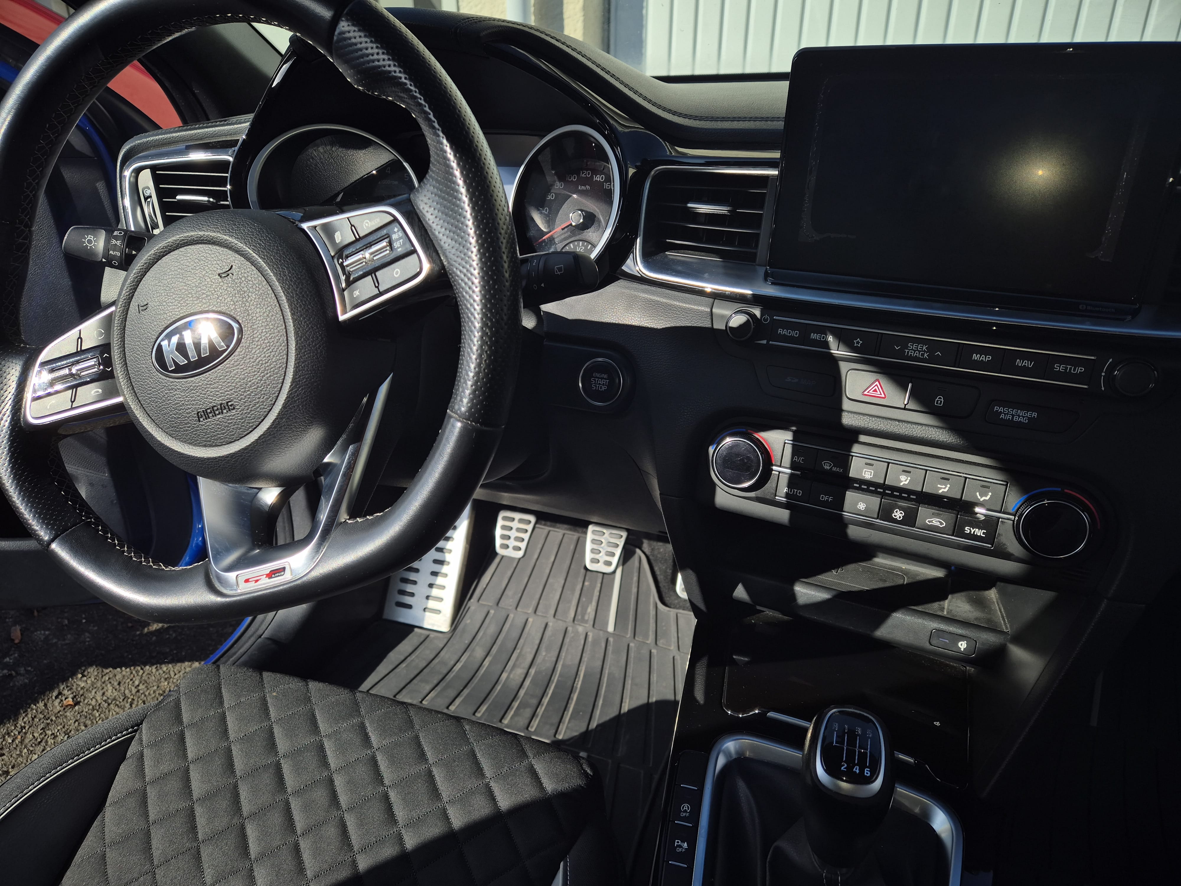 Kia Cee'd GT avec GPS