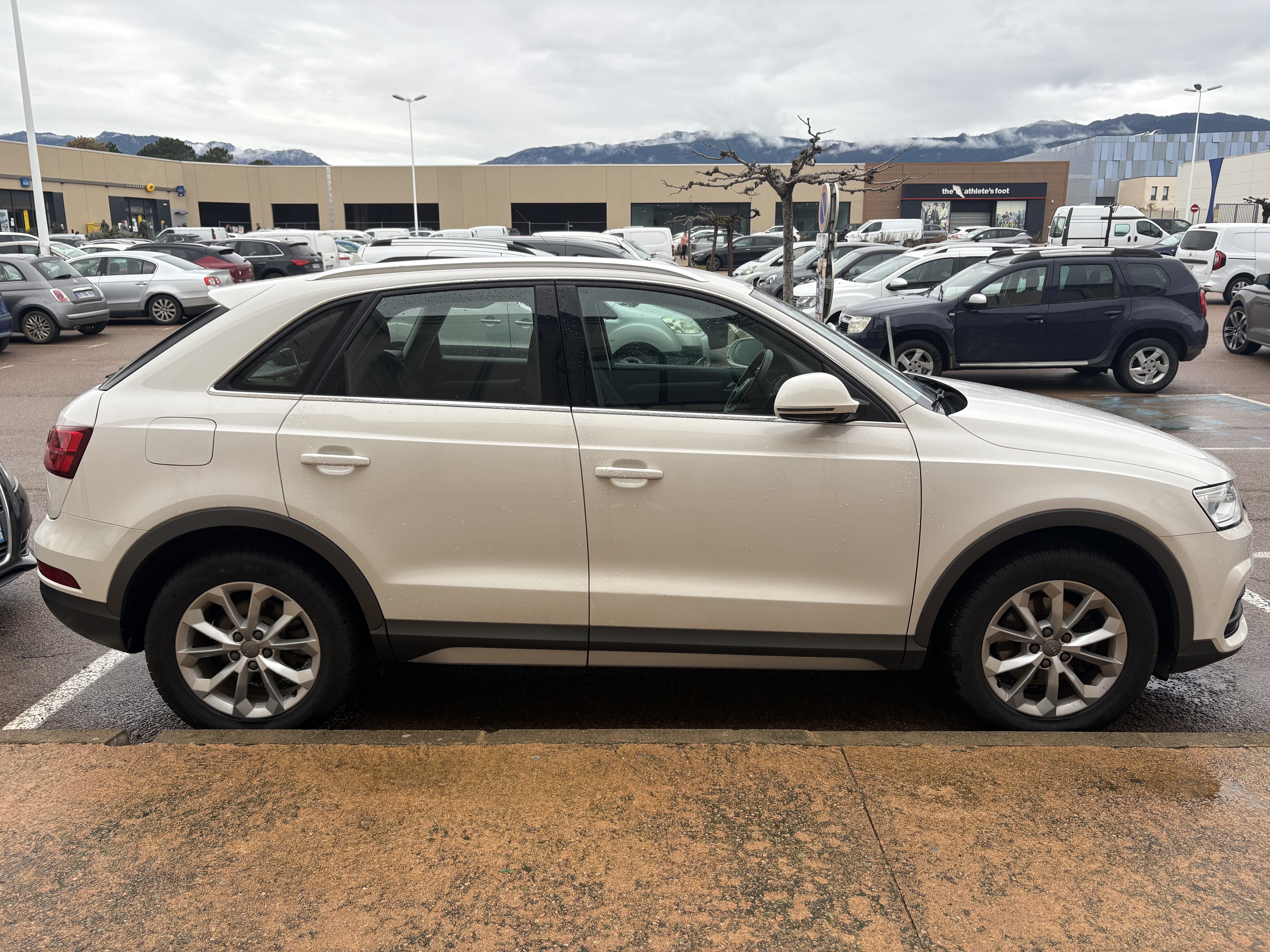 Audi Q3 avec Climatisation