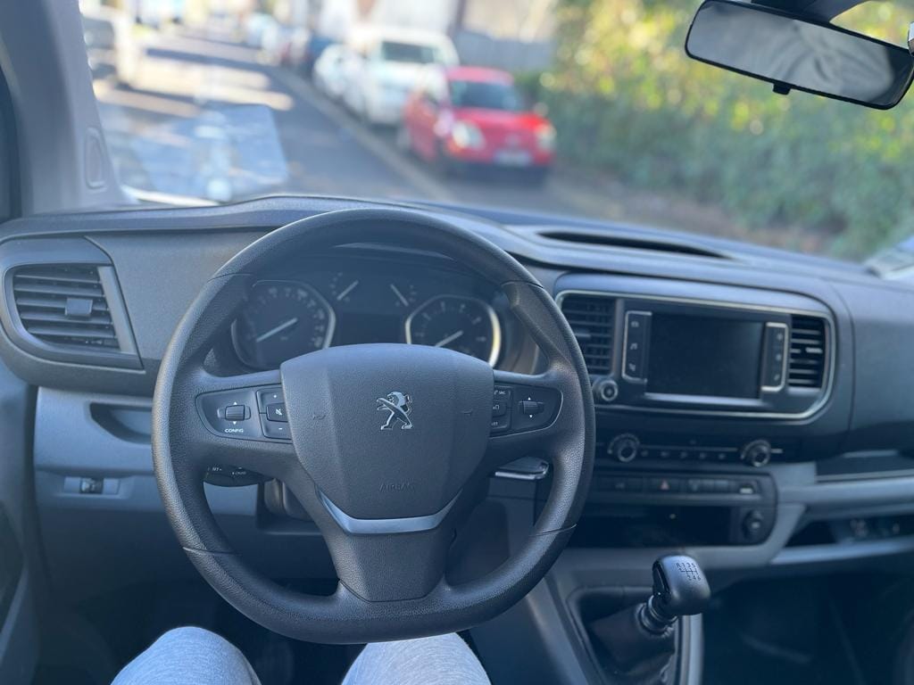 Peugeot Expert avec GPS