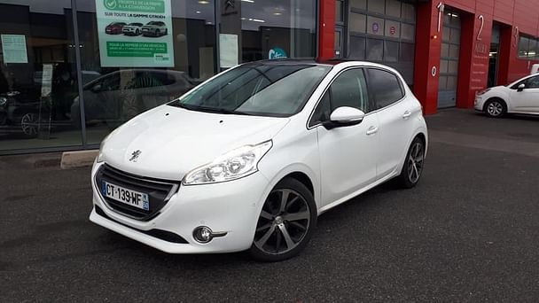 Peugeot 208 1.6L HDI 92CV FELINE 5 PORTES DIESEL, 2013, Diesel