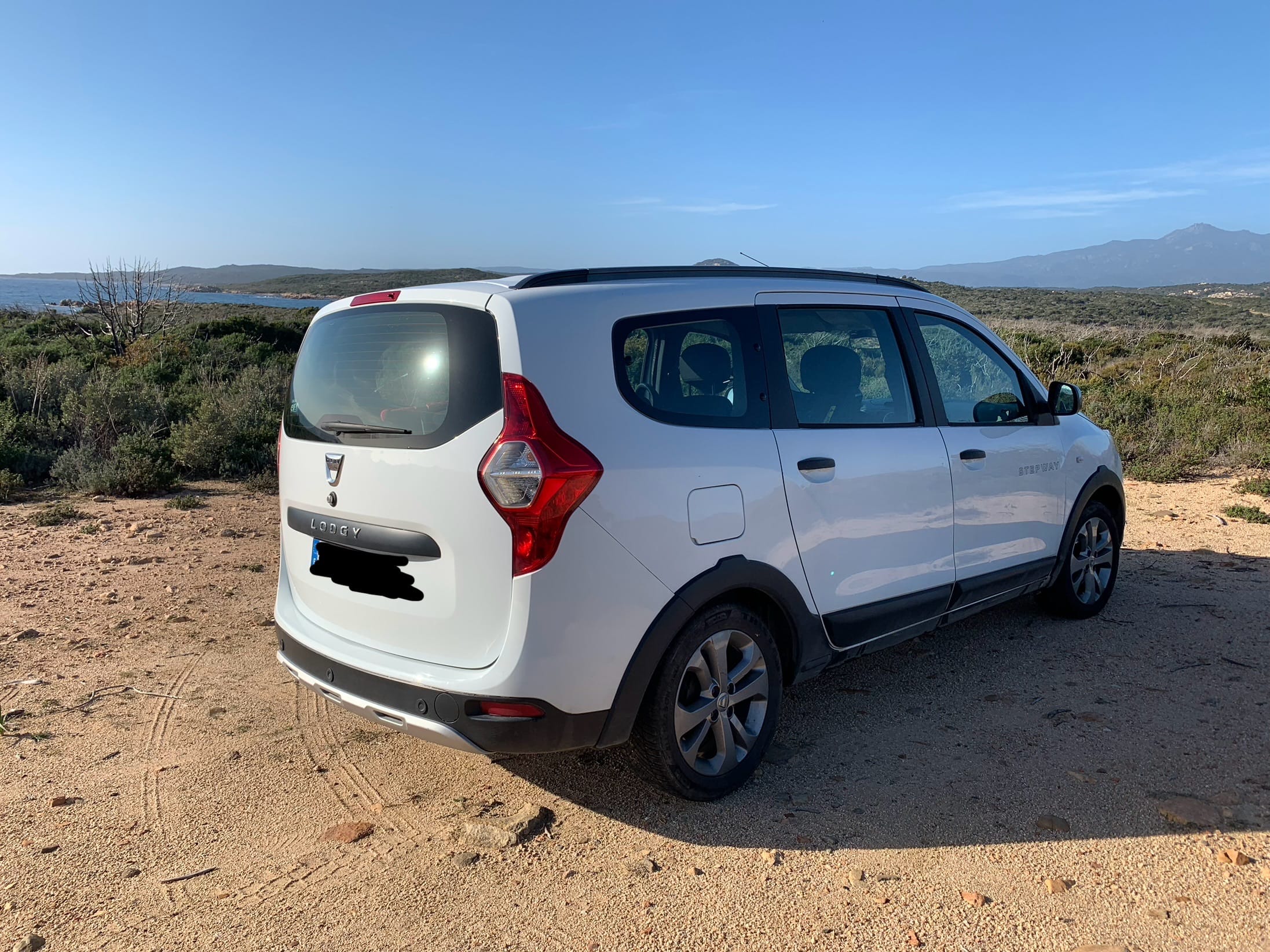 Dacia Lodgy avec Climatisation