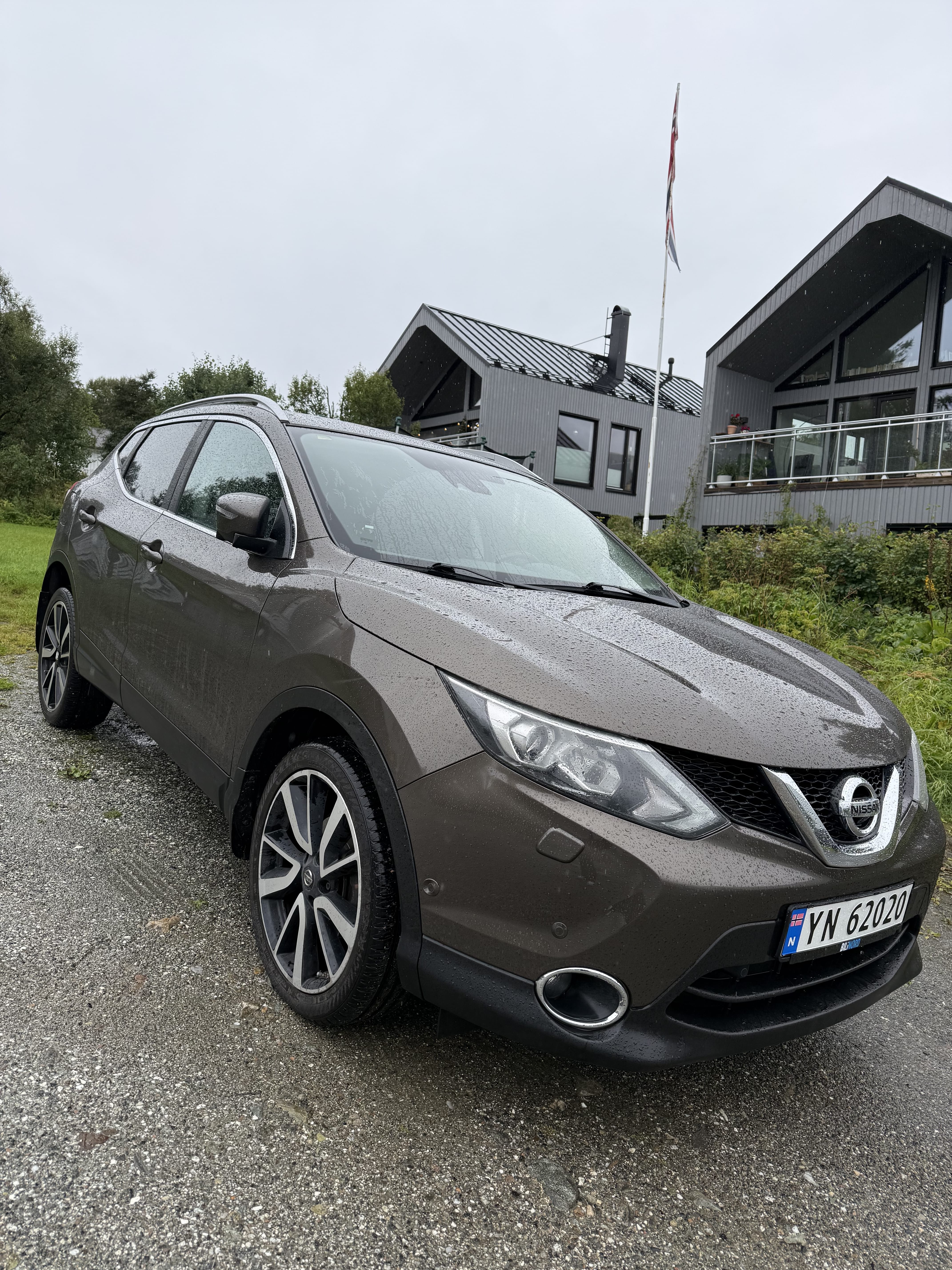 Nissan Qashqai+2, 2017, Blyfri 95