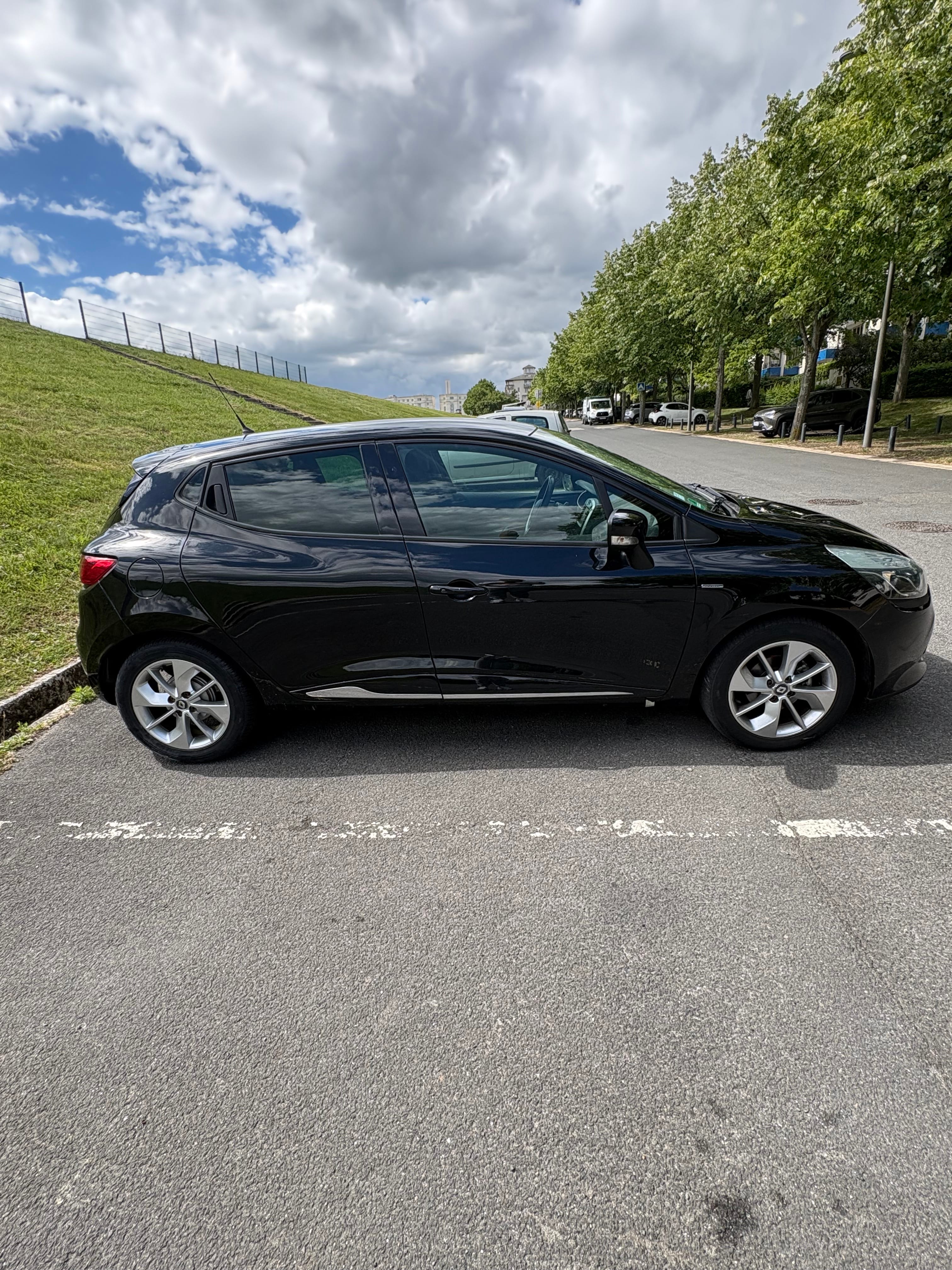 Renault Clio avec Port USB
