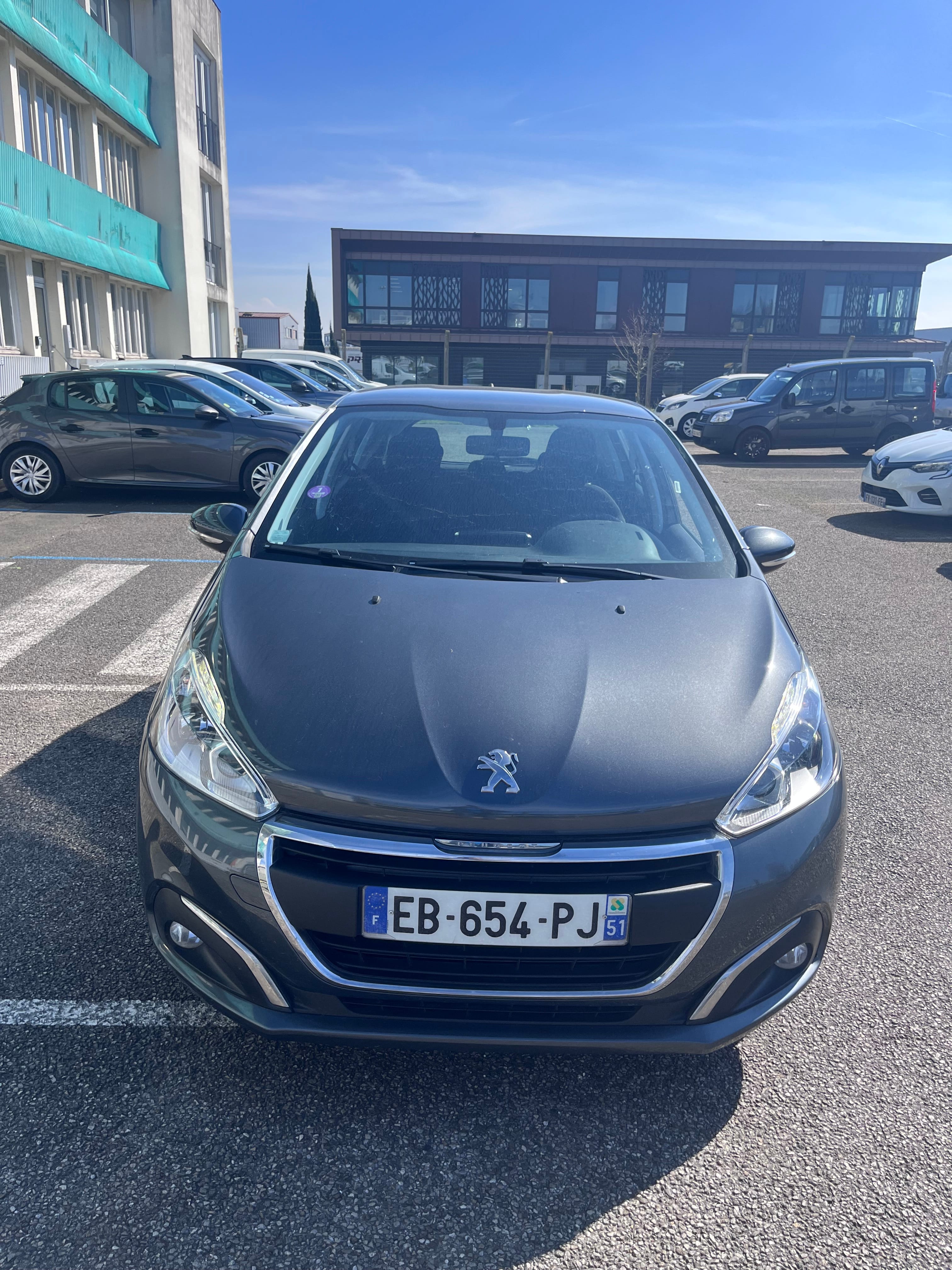 Peugeot 208 avec Climatisation