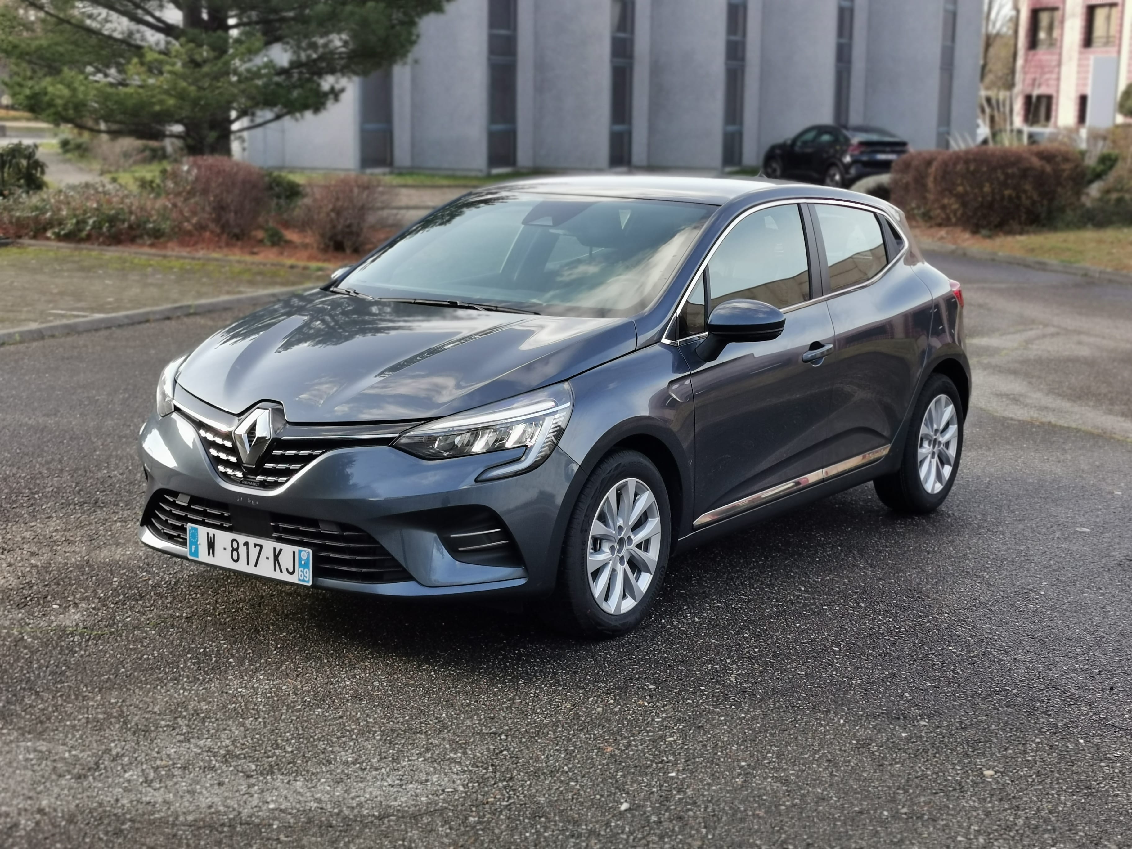Renault Clio 303, 2021, Essence 98