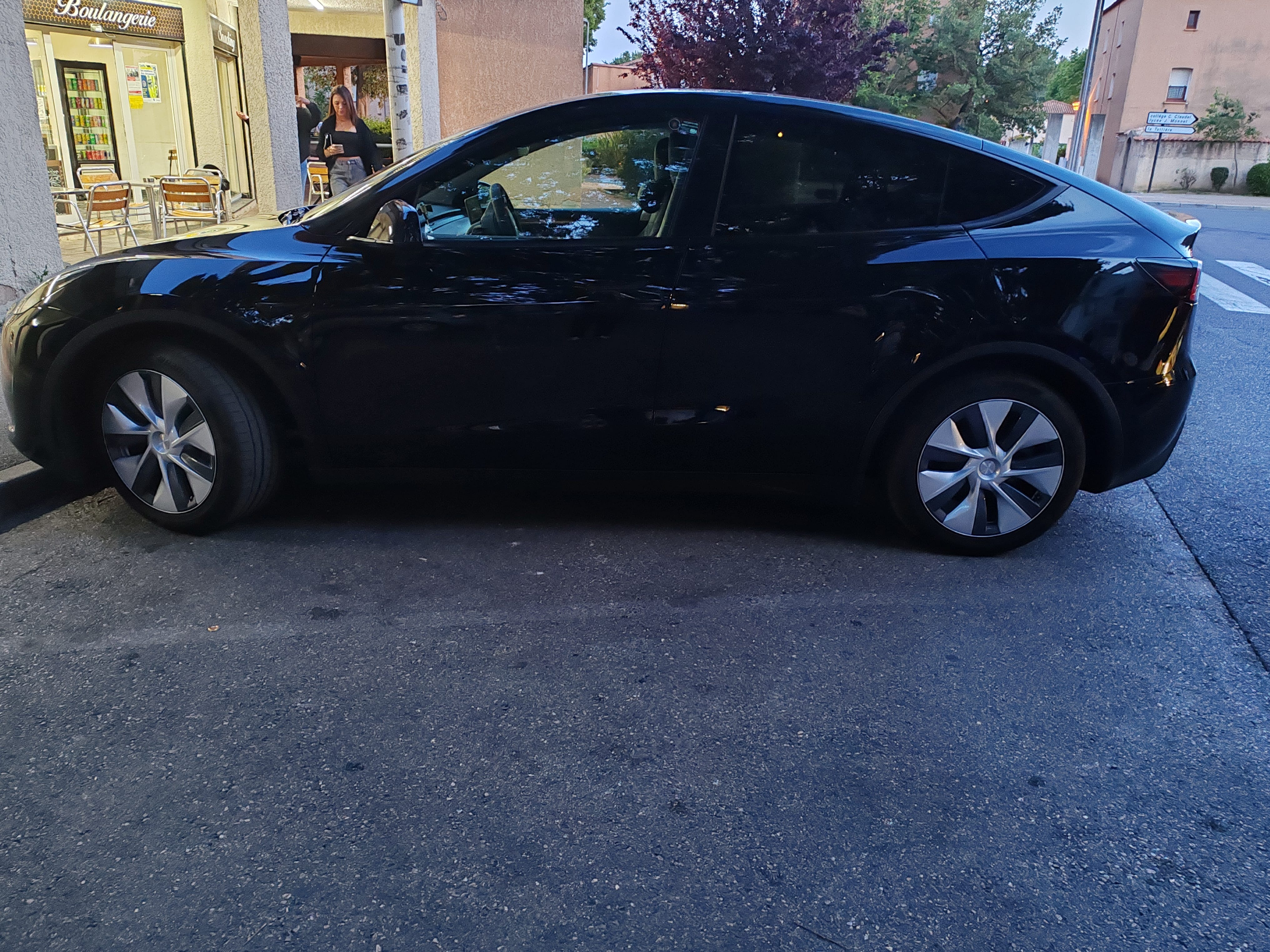 Tesla Model Y avec Climatisation