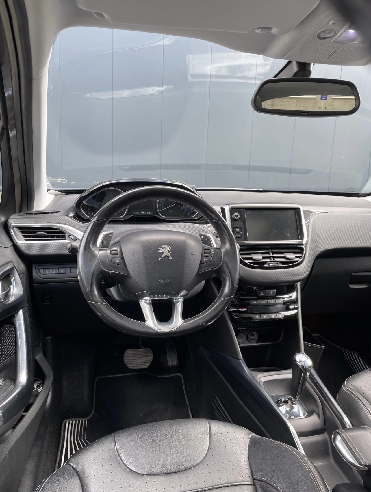 Peugeot 2008 med Bluetooth audio