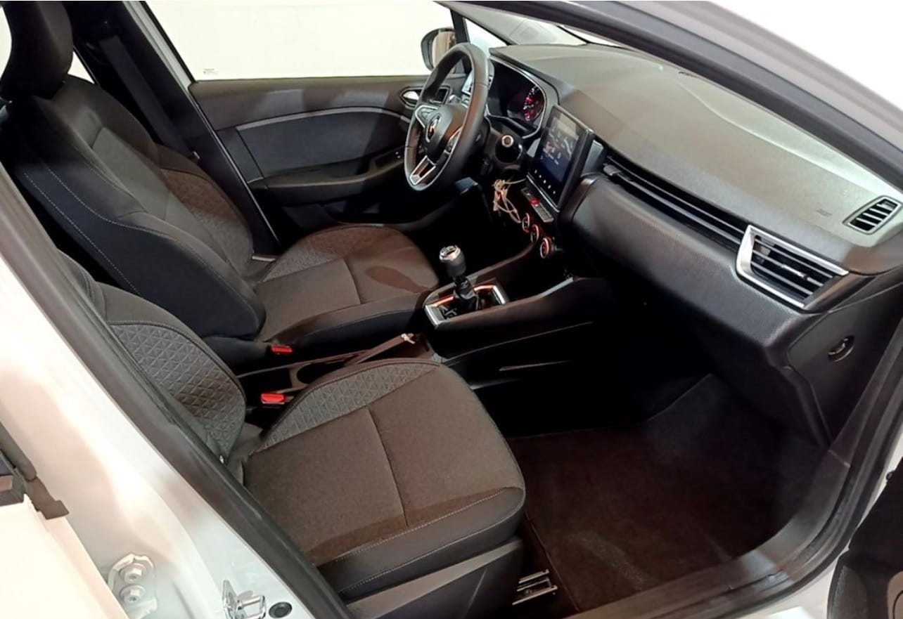 Renault Clio avec GPS