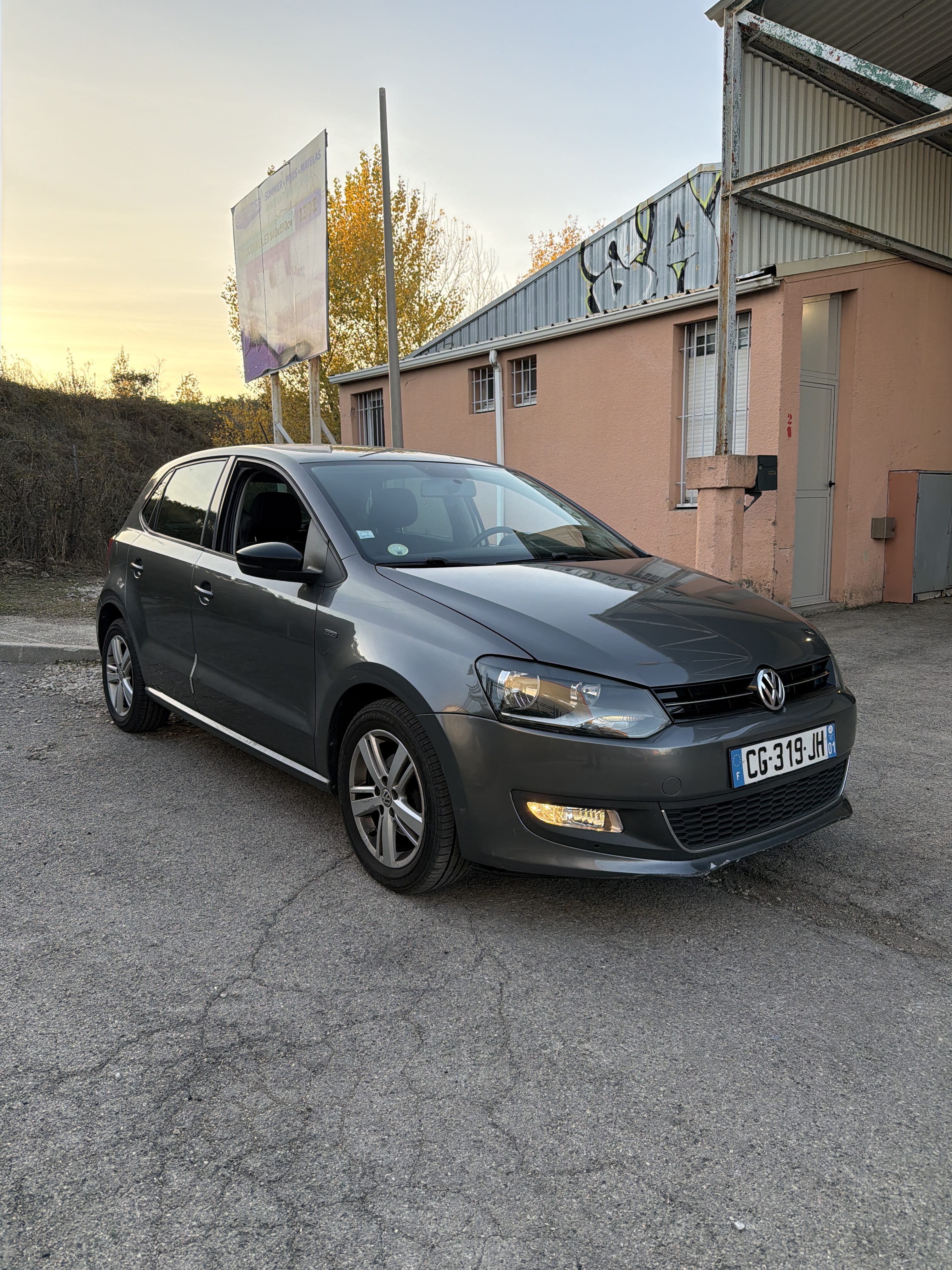 Volkswagen Polo 1.6 TDI boite automatique avec Siège bébé