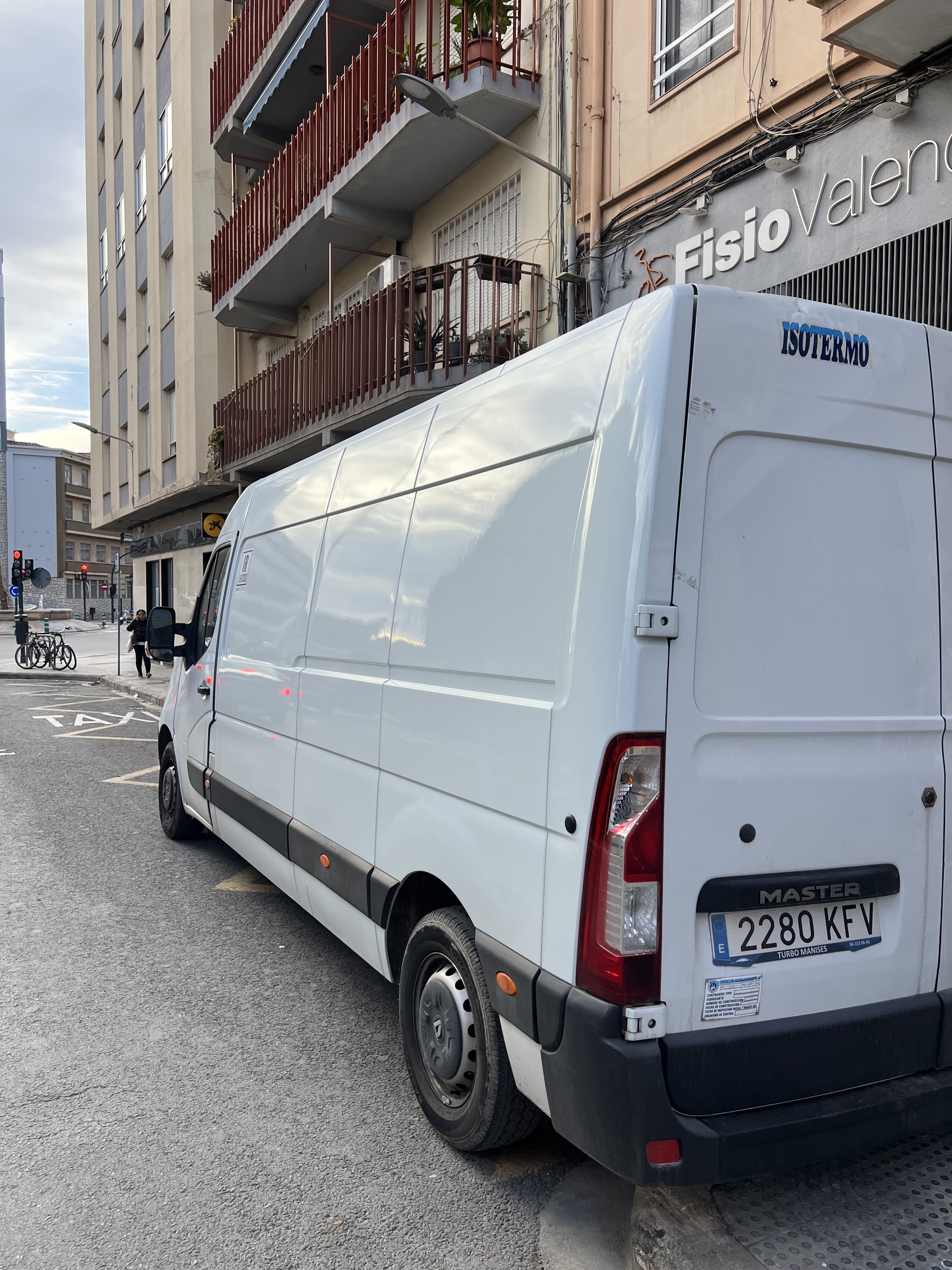 Renault Master met Cruise control