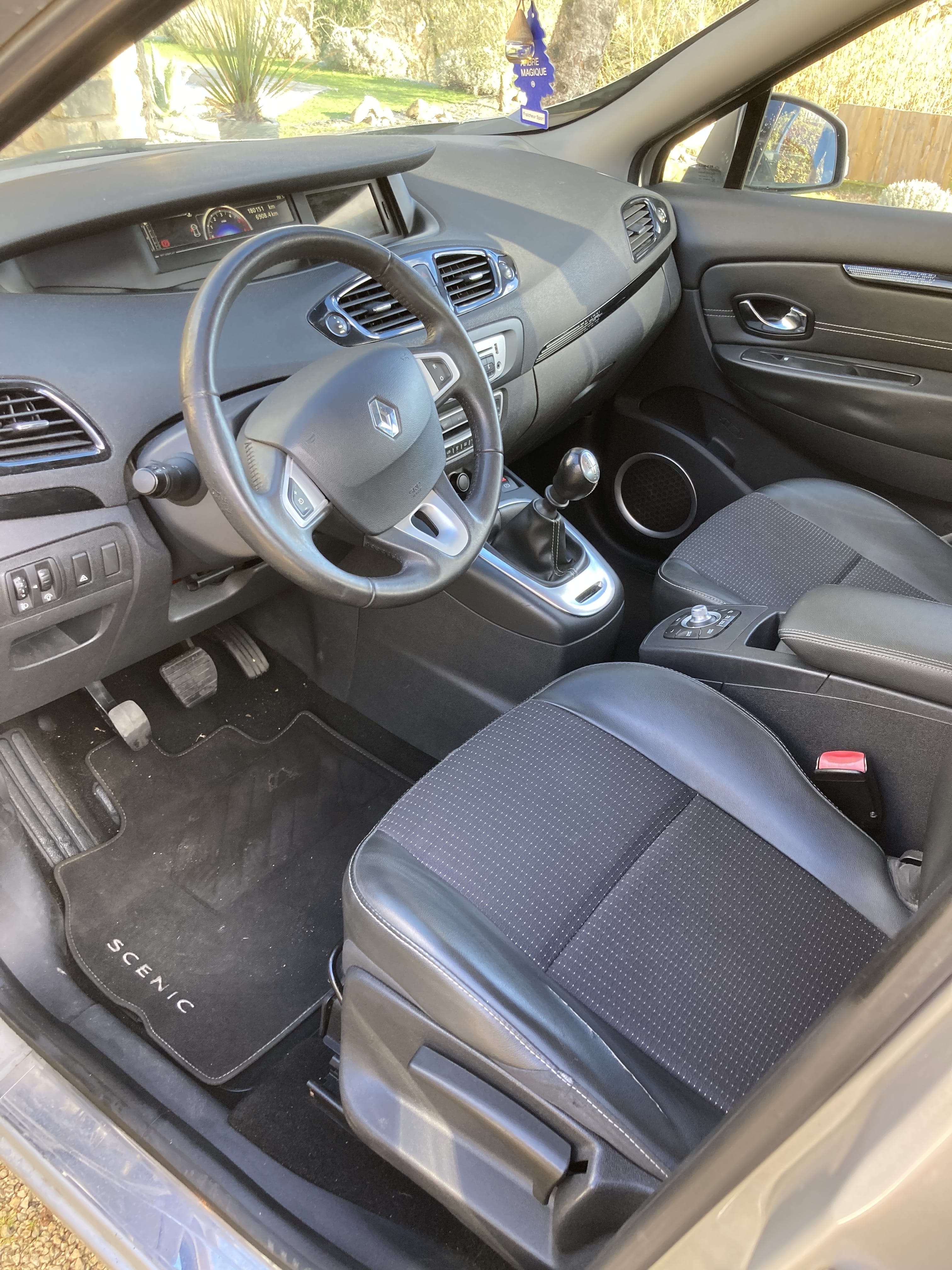 Renault Grand Scenic Dci 7 places avec Audio Bluetooth