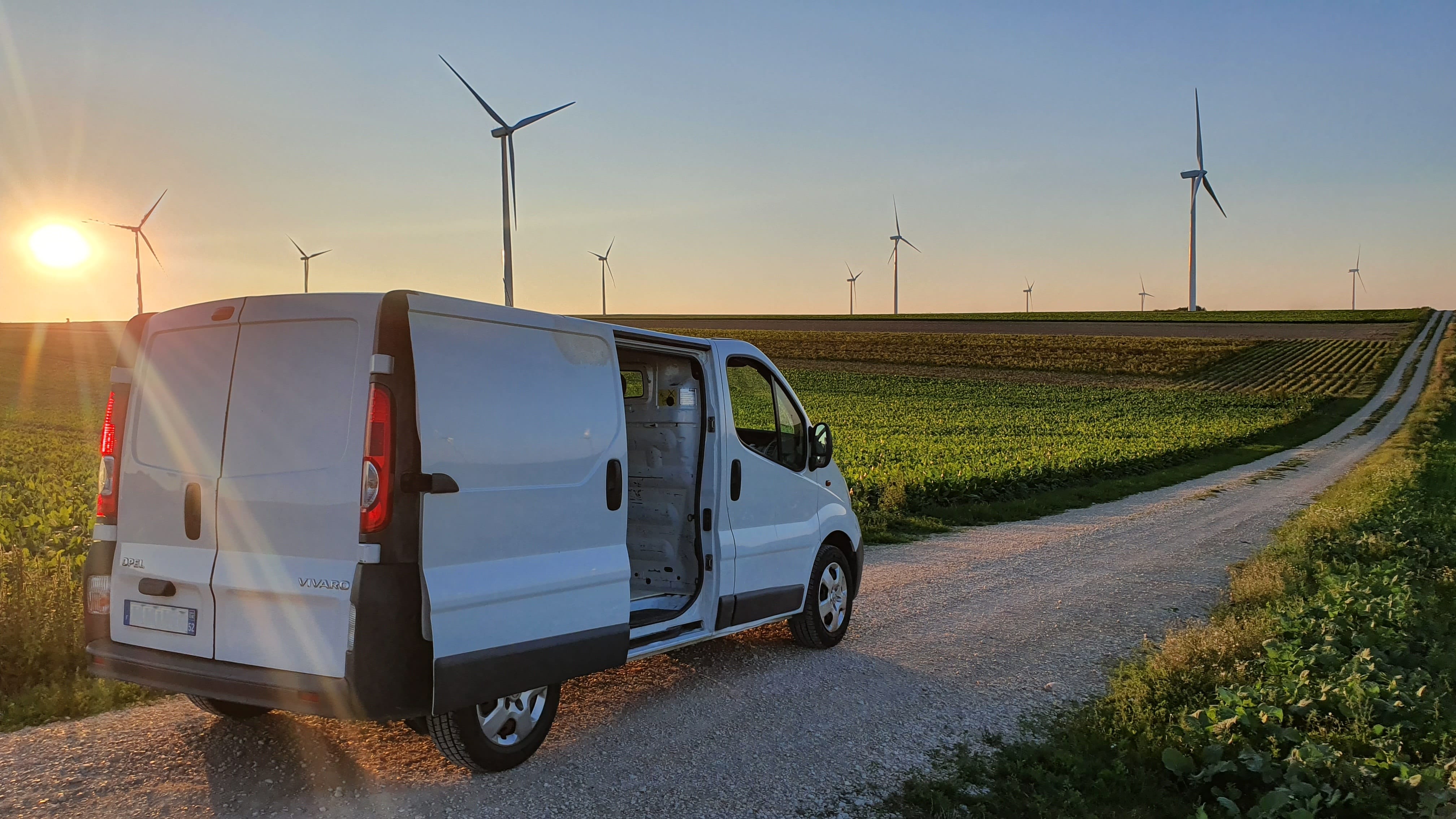 Opel Vivaro 2.0 DCI 3 places - 6M3