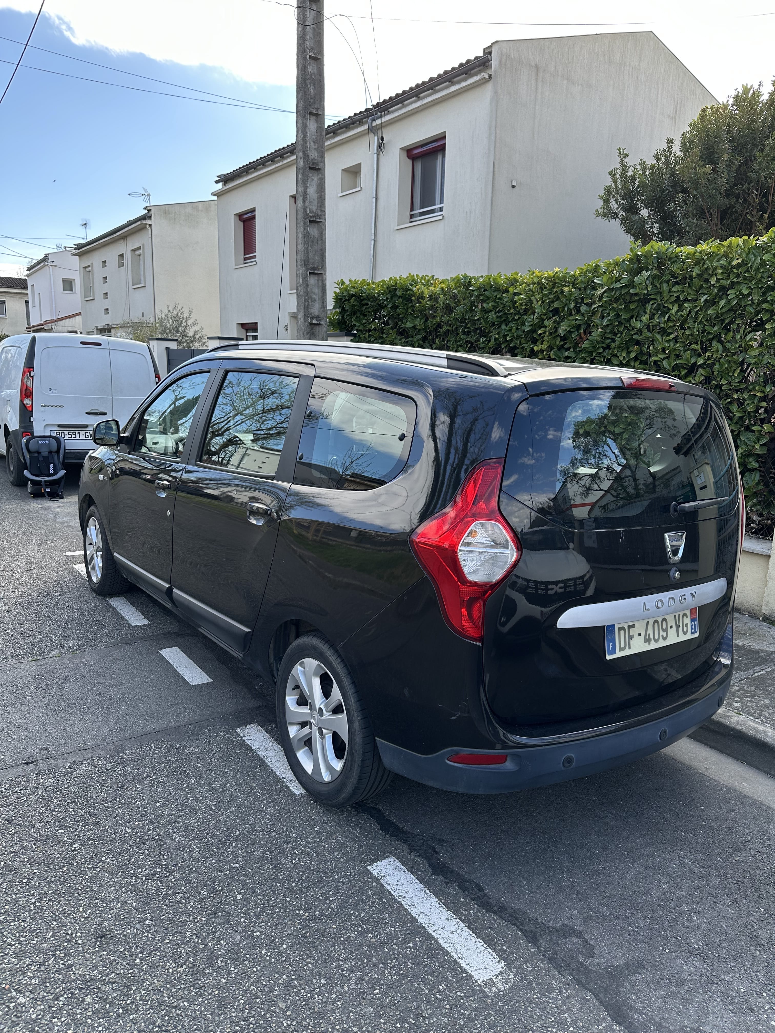 Dacia Lodgy avec Climatisation