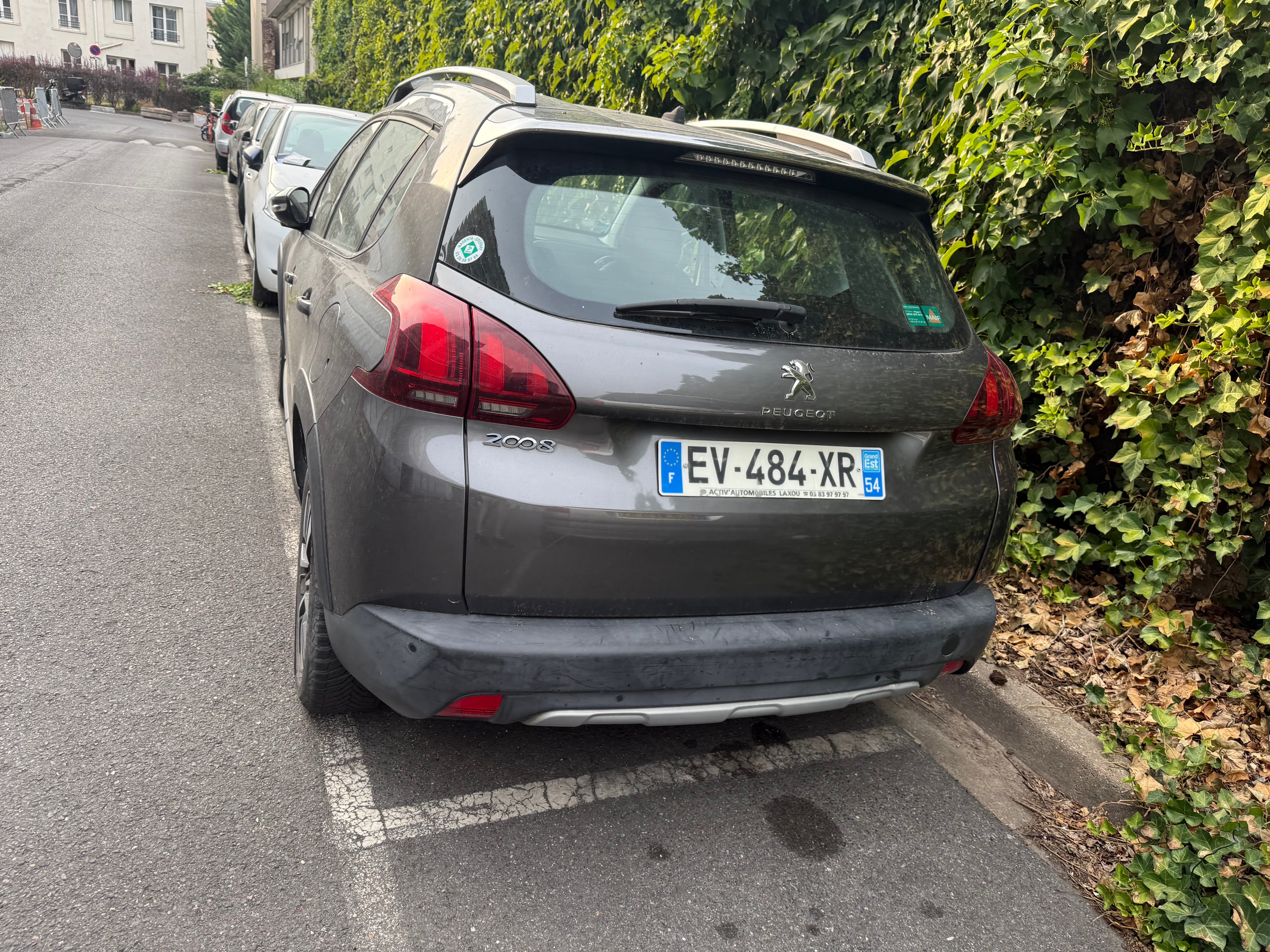 Peugeot 2008 avec Climatisation